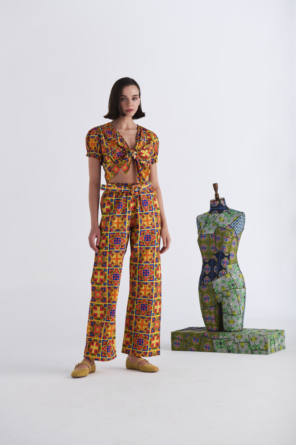 Barcelona Ön Detaylı Bağlamalı Bluz - 2