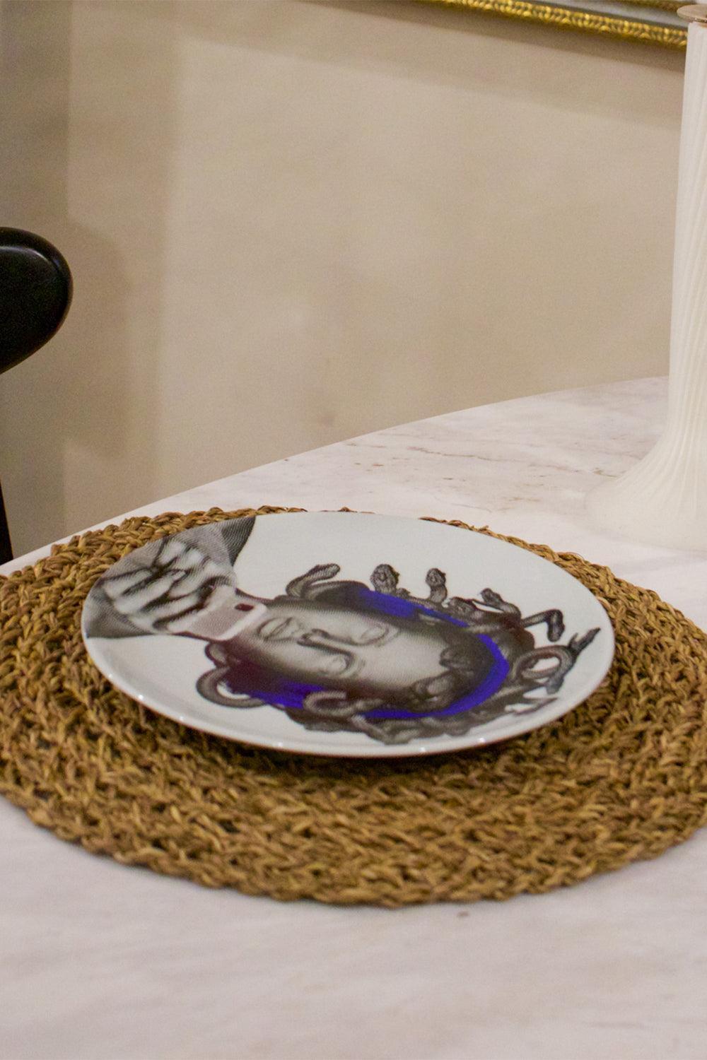 Dekorati̇f Tabak No:6 Medusa Is Beautiful Now - 3