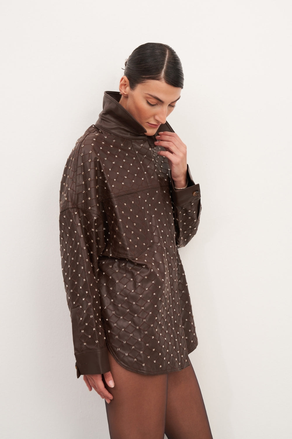 Acı Kahve Boncuk İşlemeli Oversize Gömlek - 2