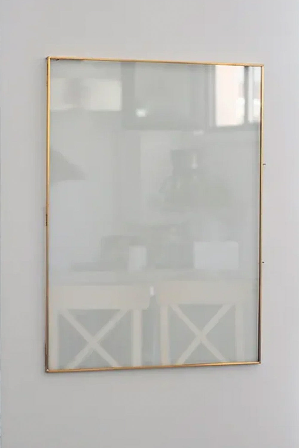 Pirinç Zincirsiz Duvar Aparatlı Cam Fotoğraf Çerçevesi 60x45cm - 0