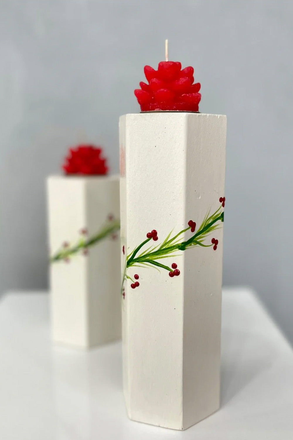 Ahşap Çiçek Desenli İkili Mumluk - 2