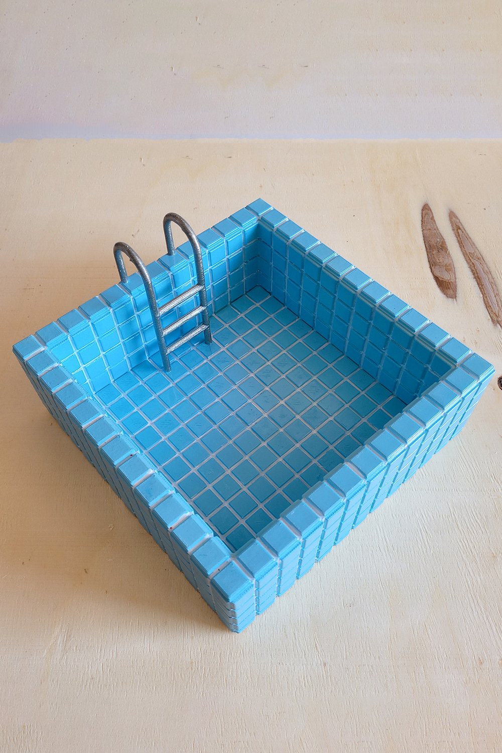 Yüzme Havuzu Saksı - 9