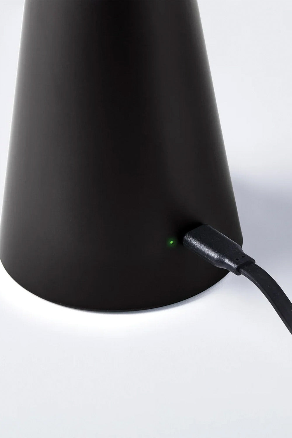 Mano Sensörlü Aydınlatmalı Jel Sabun Dispanseri Siyah - 2