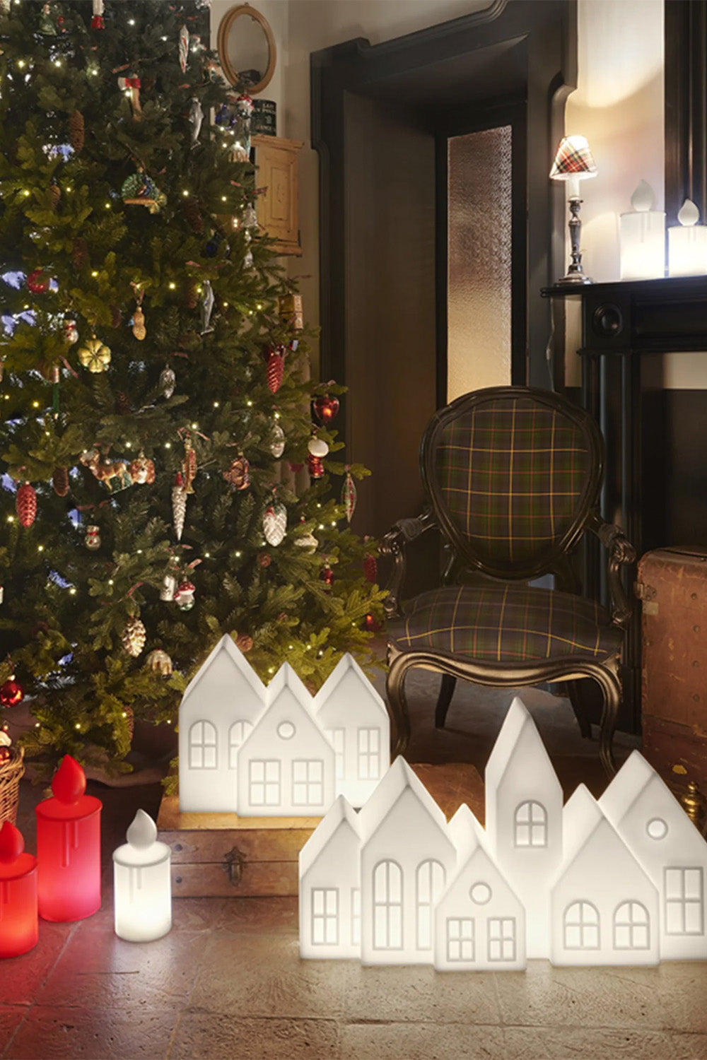 Kolme Işıklı Dekoratif Yılbaşı Aydınlatması - 1