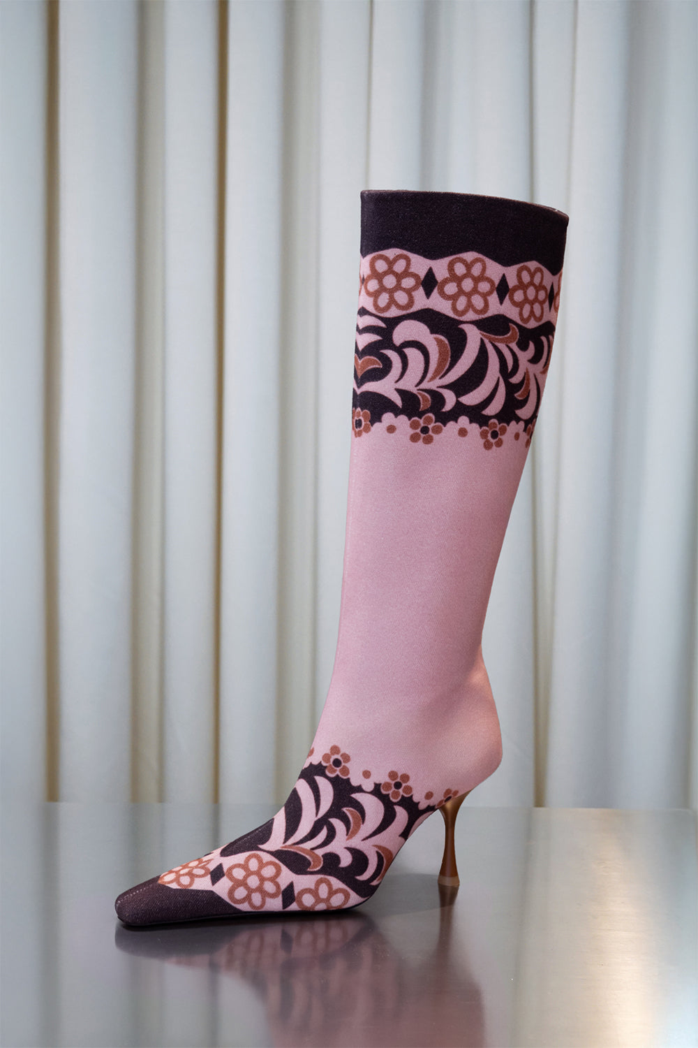 Relic Boots In Pink - 0