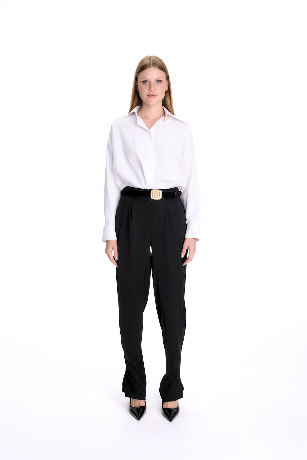 Gold Düğme Detaylı Şık Beyaz Gömlek - 2