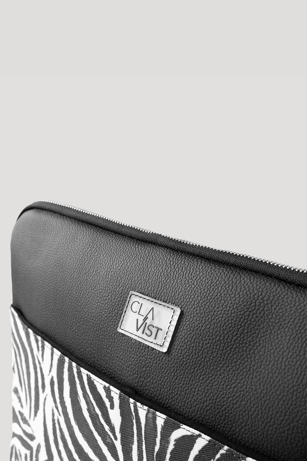 Zebra Desenli Laptop & Macbook & Ipad Kılıfı - 9