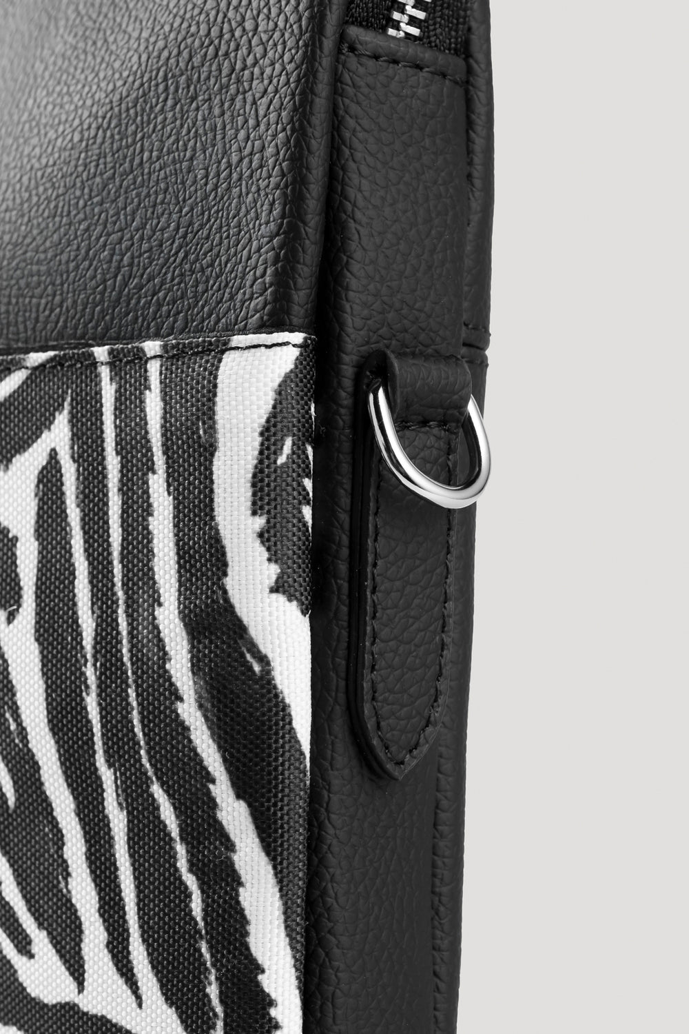 Zebra Desenli Laptop & Macbook & Ipad Kılıfı - 10