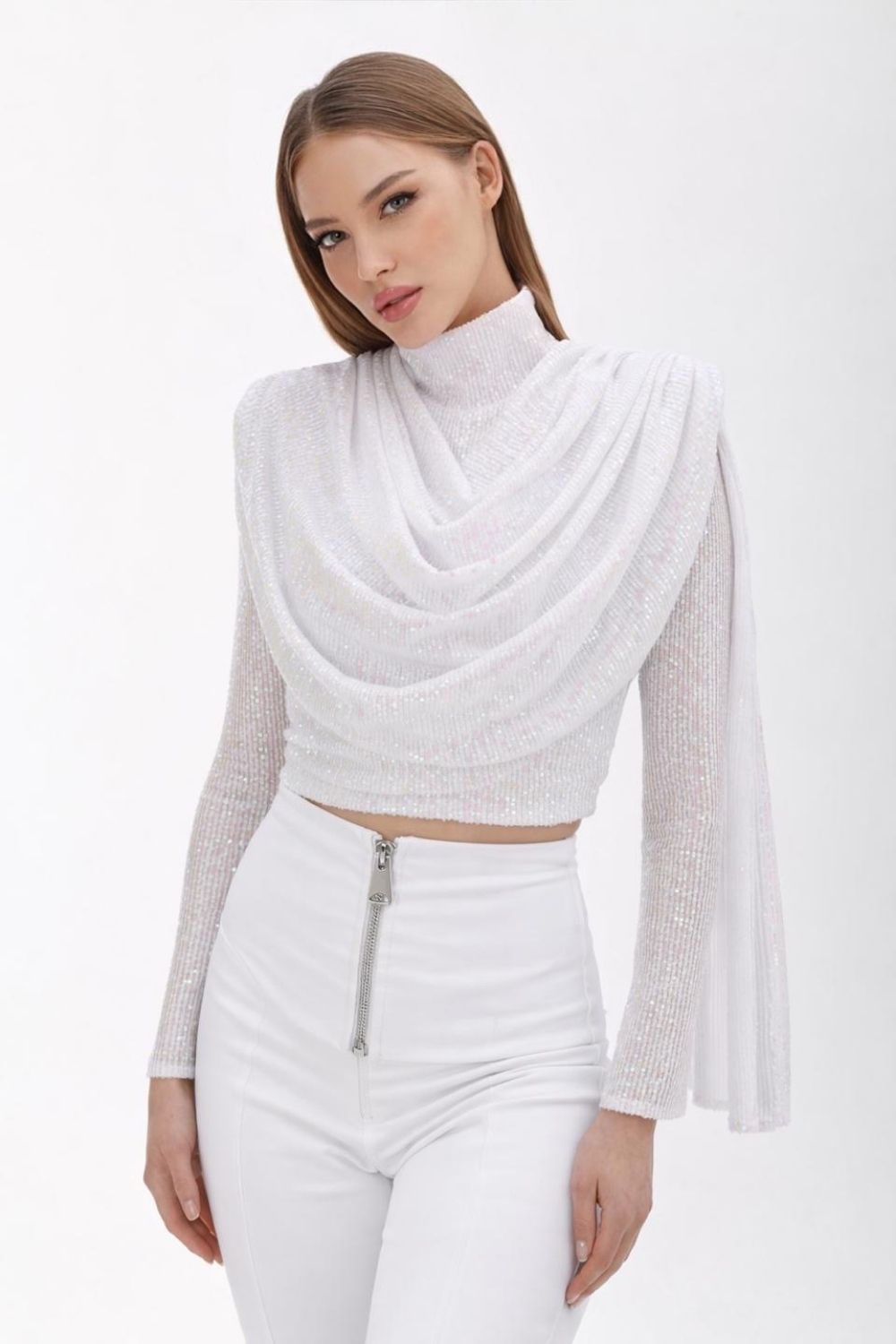 Beyaz Şal Detaylı Bluz - 2