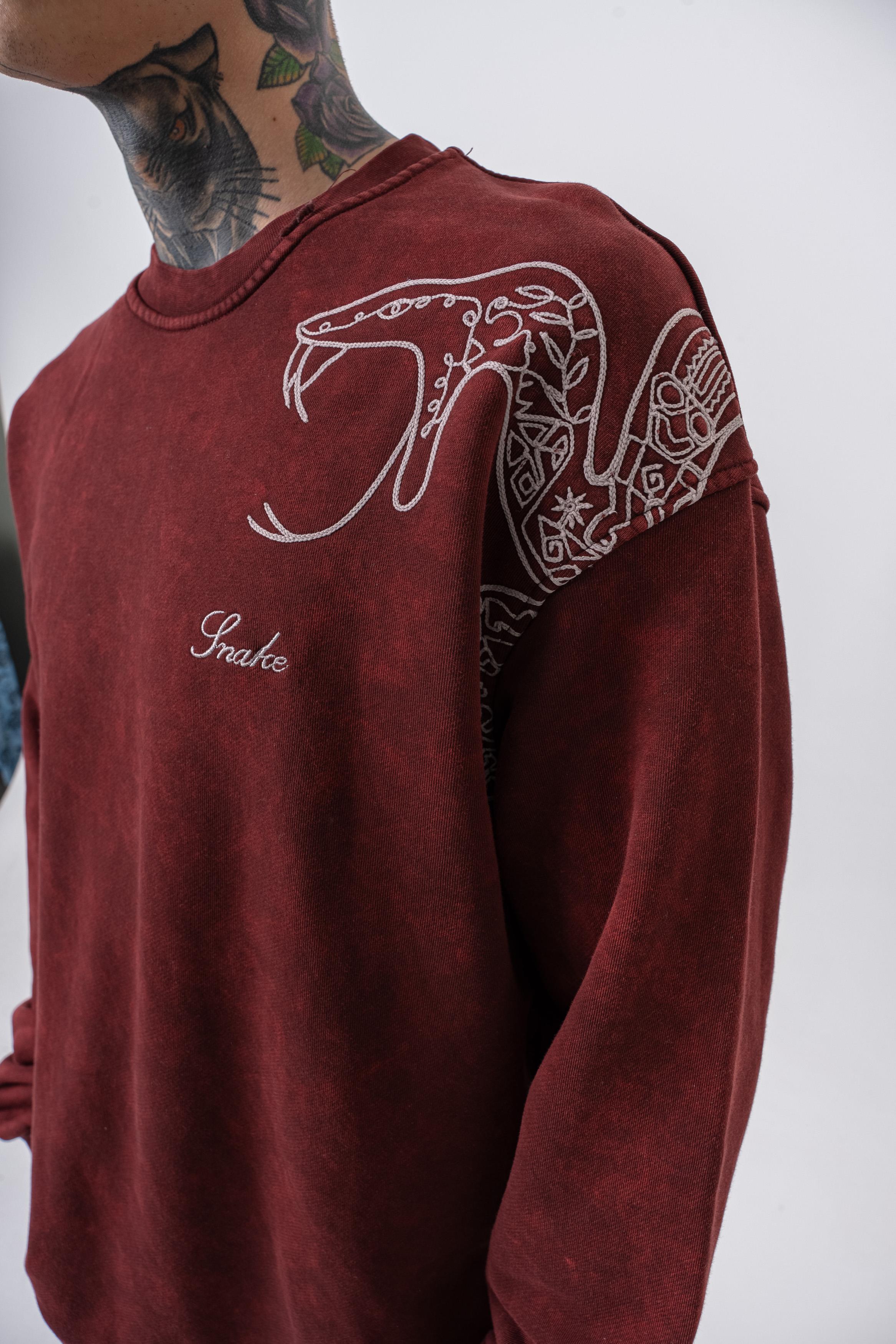 Snake Nakışlı Yıkamalı Bisiklet Yaka Oversize Sweatshirt - Bordo - 4