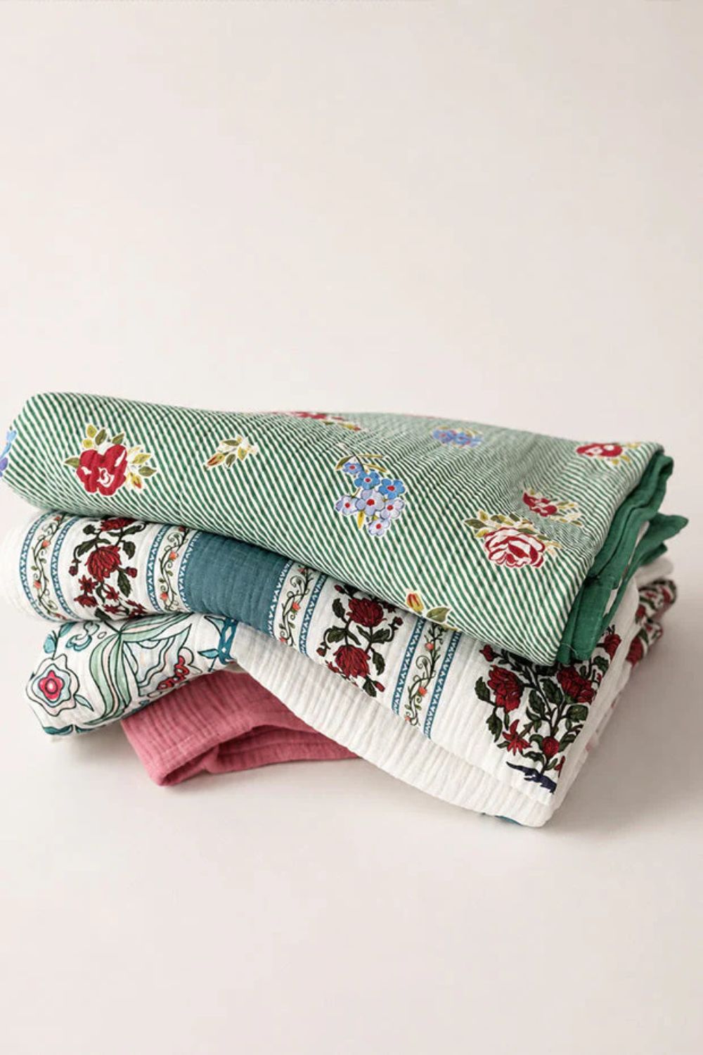 Stripe And Rose Organik Pamuk 4 Katlı Müslin Yatak Örtüsü - 2