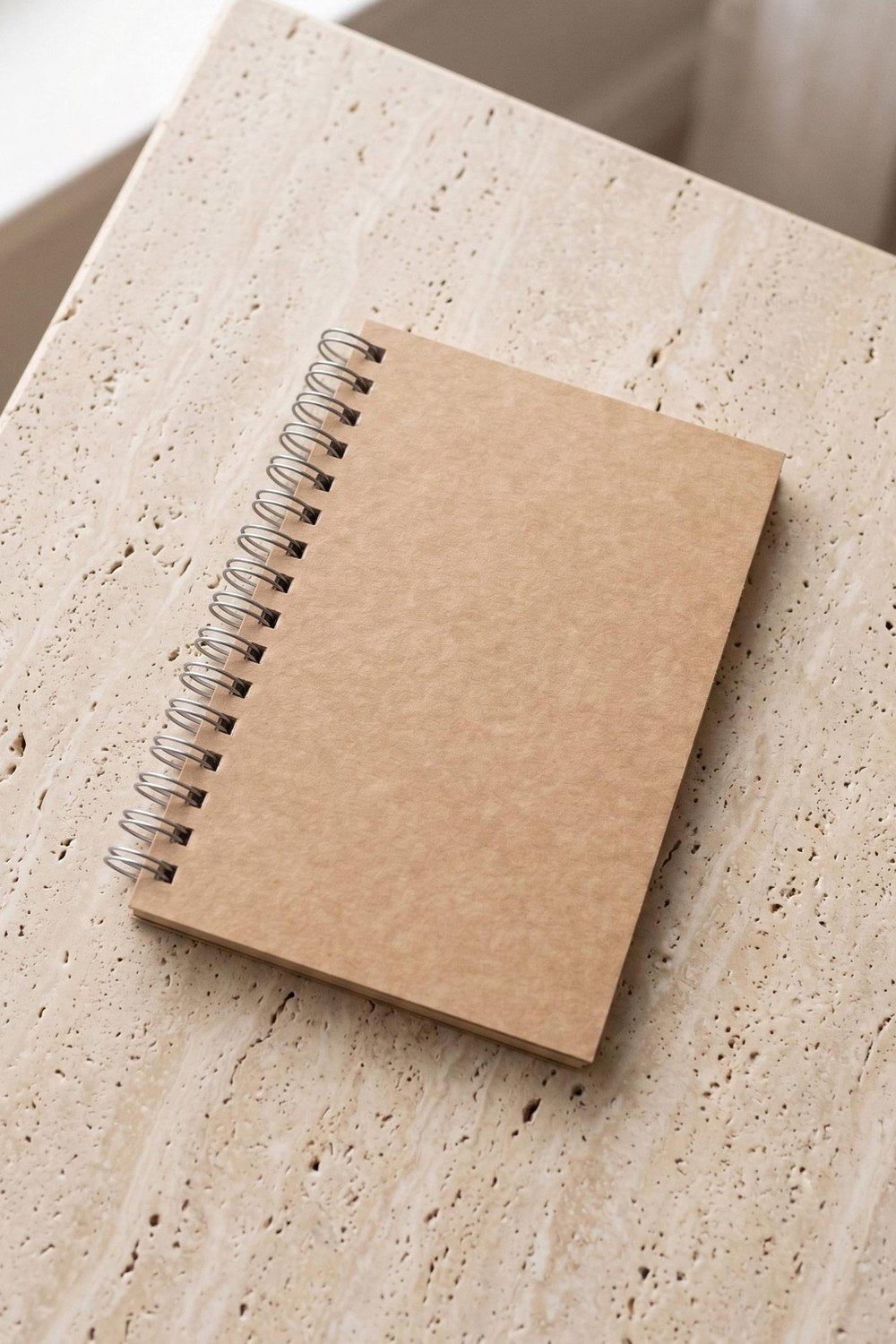 Kareli Spiralli Not Defteri, A6, 15 × 11 Cm - 0