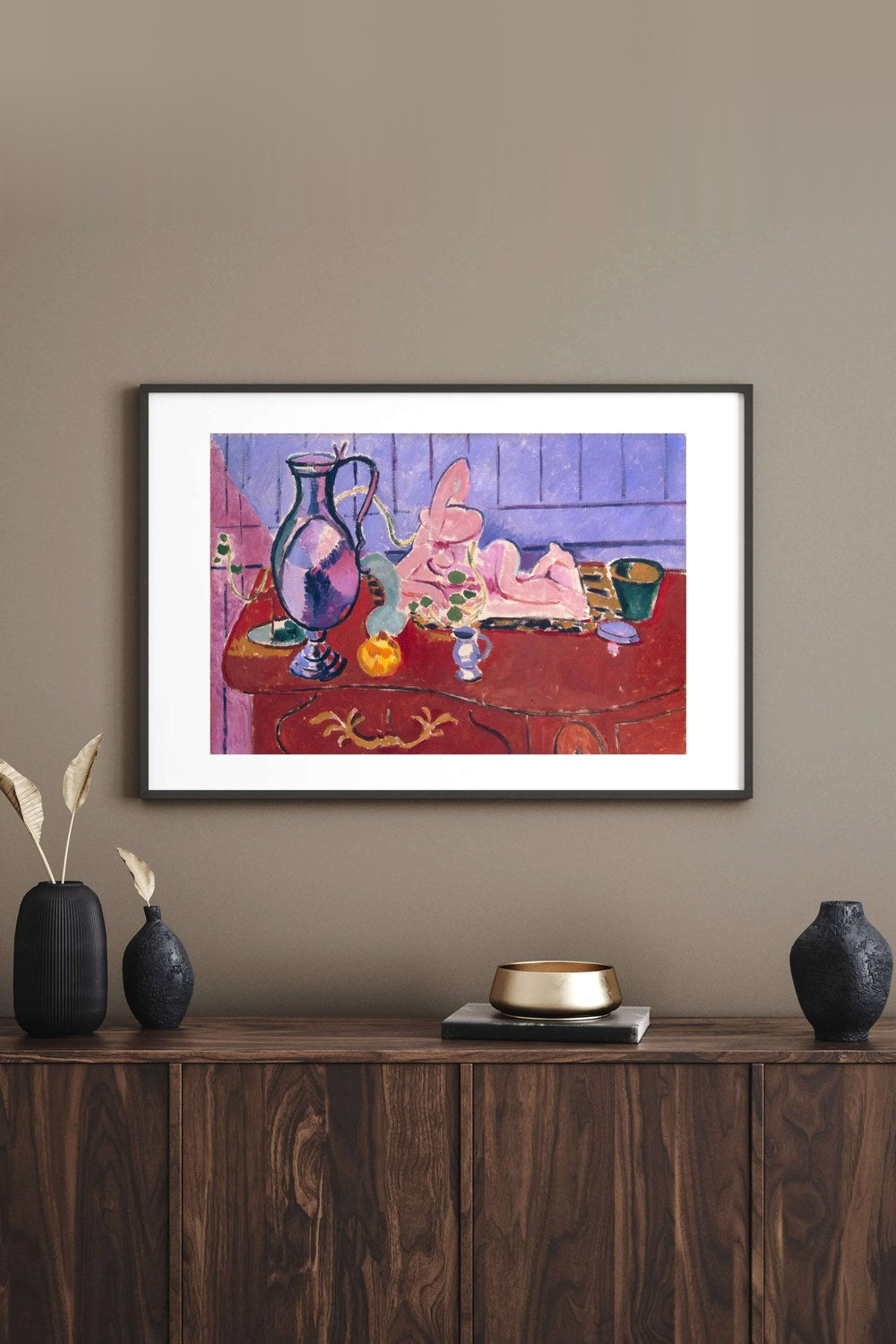 Henri Matisse - Pembe Heykel Ve Kırmızı Şifonyer Üzerinde Sürahi - 3