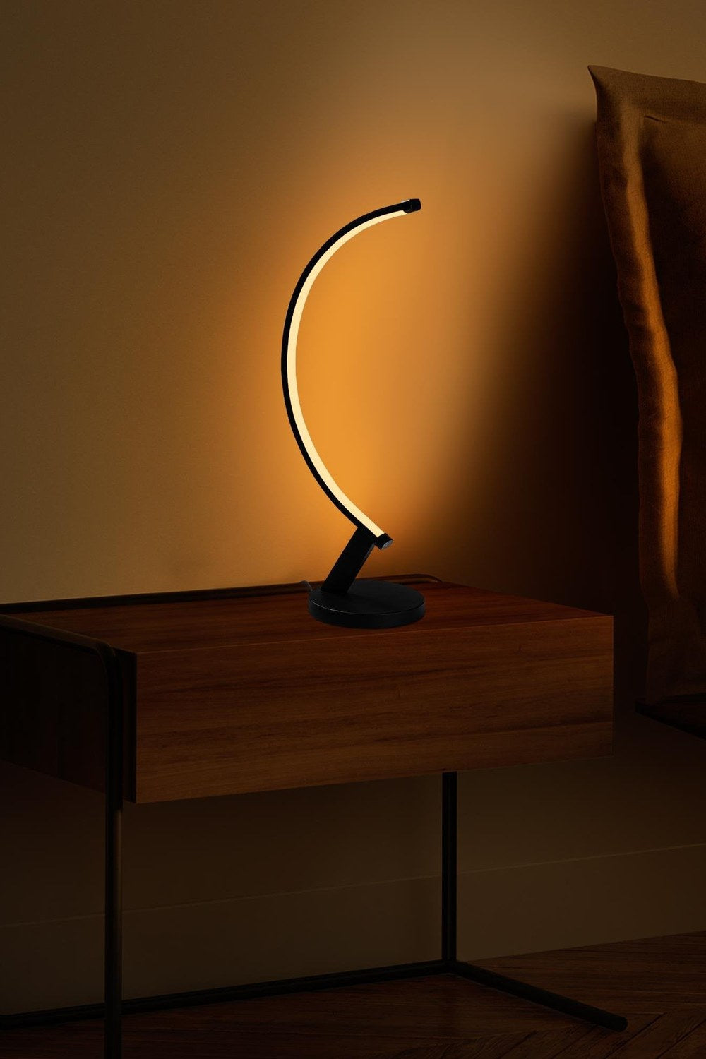 Vallera 13323 Led Masa Lambası Aydınlatma - 2