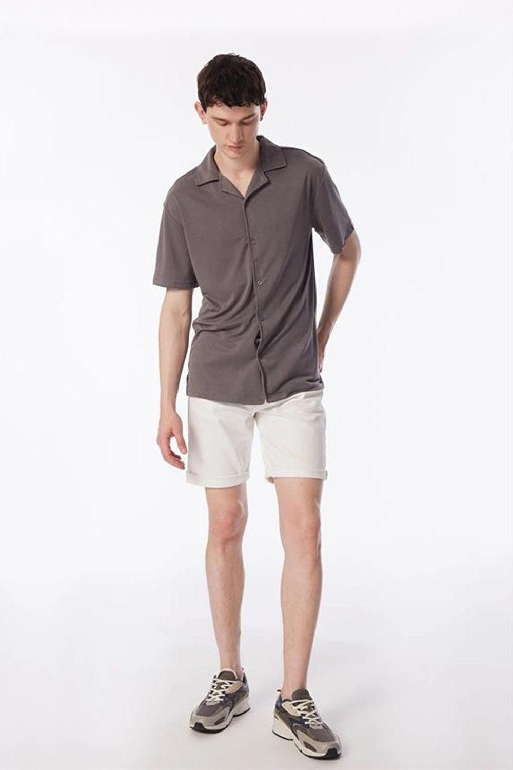 Kısa Kollu Apaj Yaka Slim Fit Örme Erkek Gömlek - 3