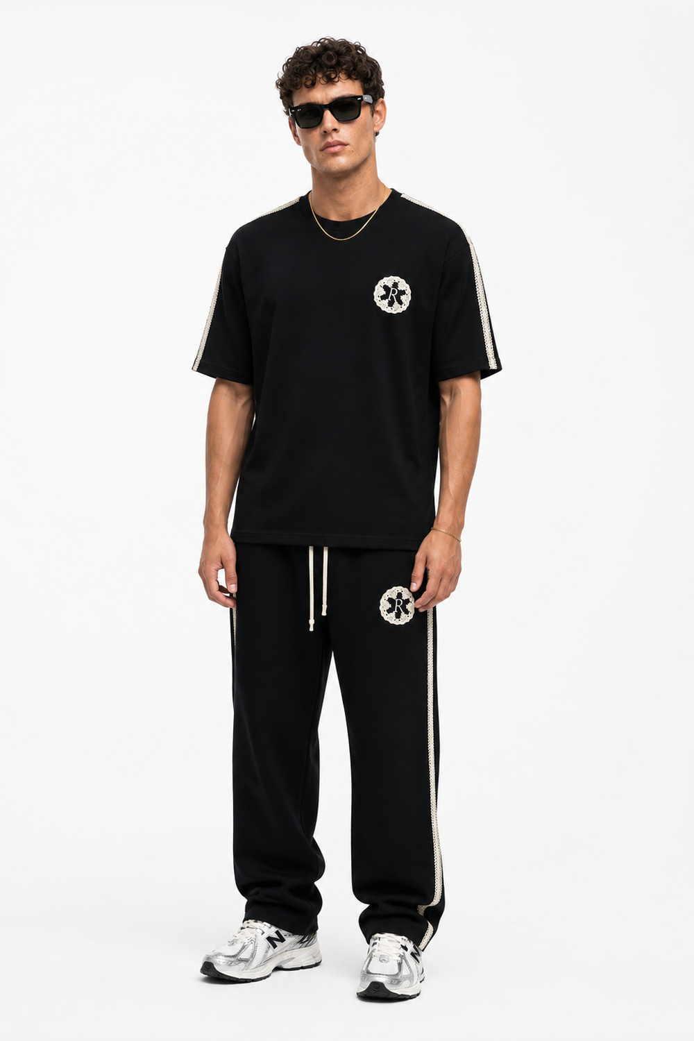 Erkek R Nakışlı Şerit Detaylı Regular Fit Eşofman Takımı Siyah - 2