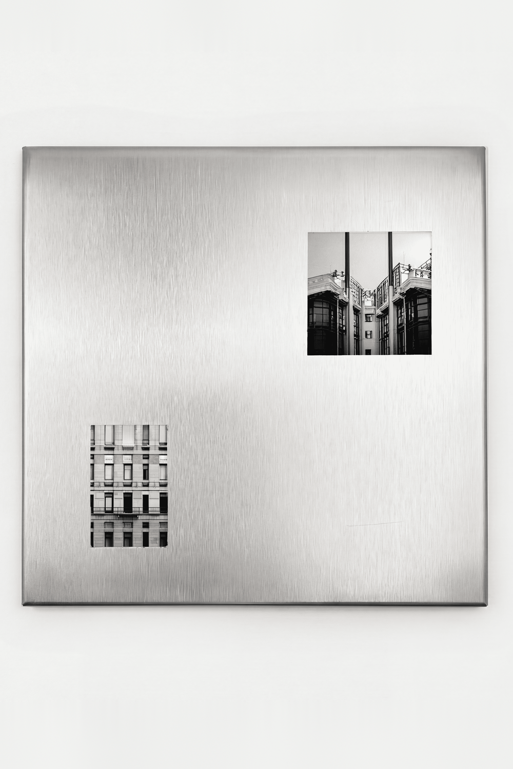 Fırçalanmış Çelik Kare Fotoğraf Paneli, Çapraz Çift Açıklıklı - 30x30 Cm - 4