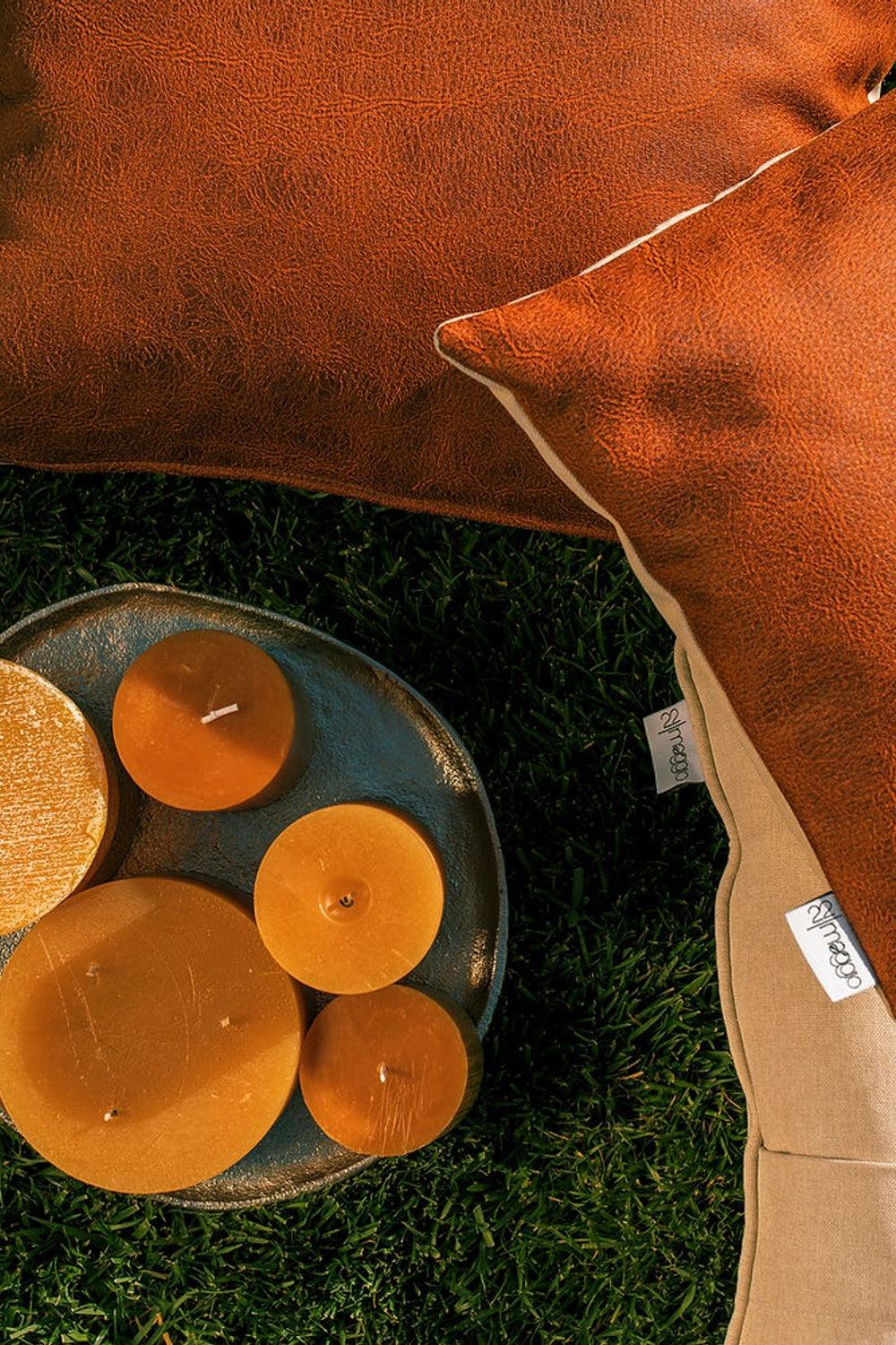 22 Maggio Istanbul-Marte Suni Deri Taba Dekoratif Yastık 50x50 cm-Yastık-3-Milagron.com