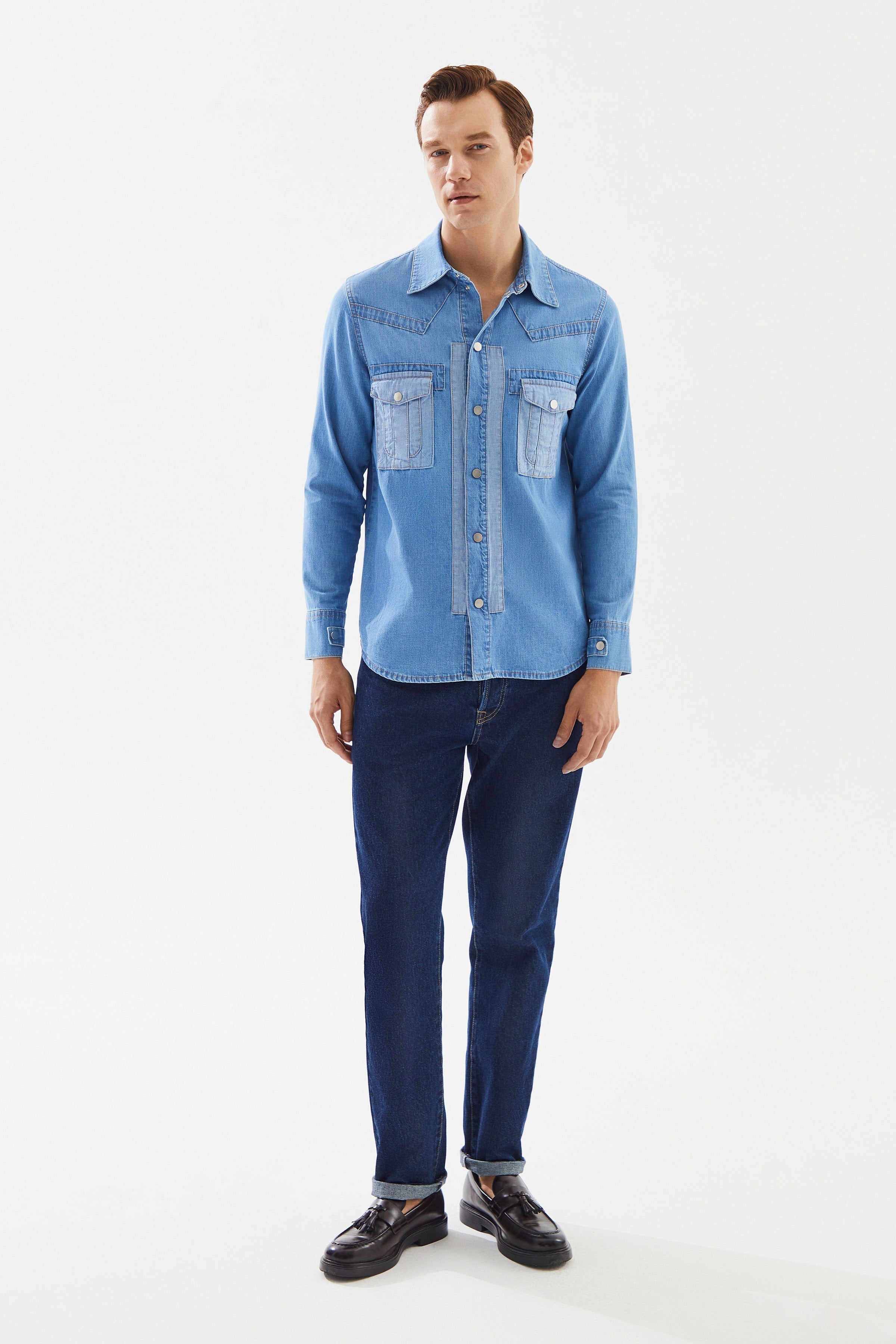 2be4A-Erkek Açık Mavi Cepli Denim Gömlek-4-Milagron.com