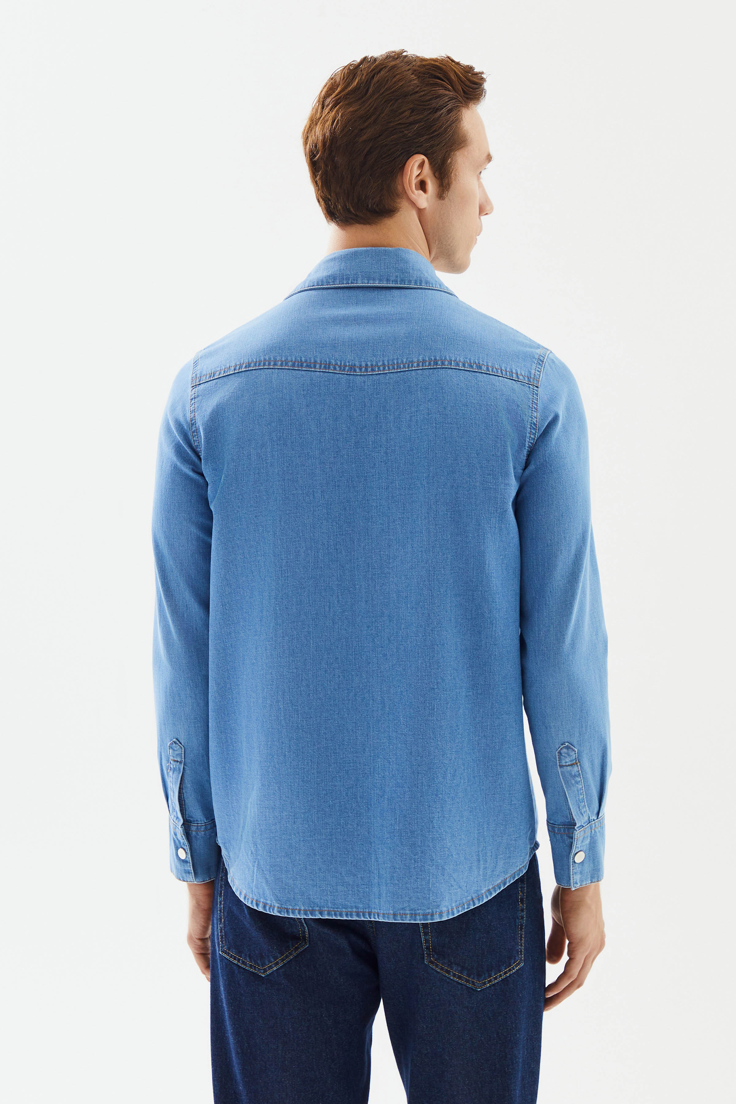 2be4A-Erkek Açık Mavi Cepli şerit Detaylı Denim Gömlek-4-Milagron.com