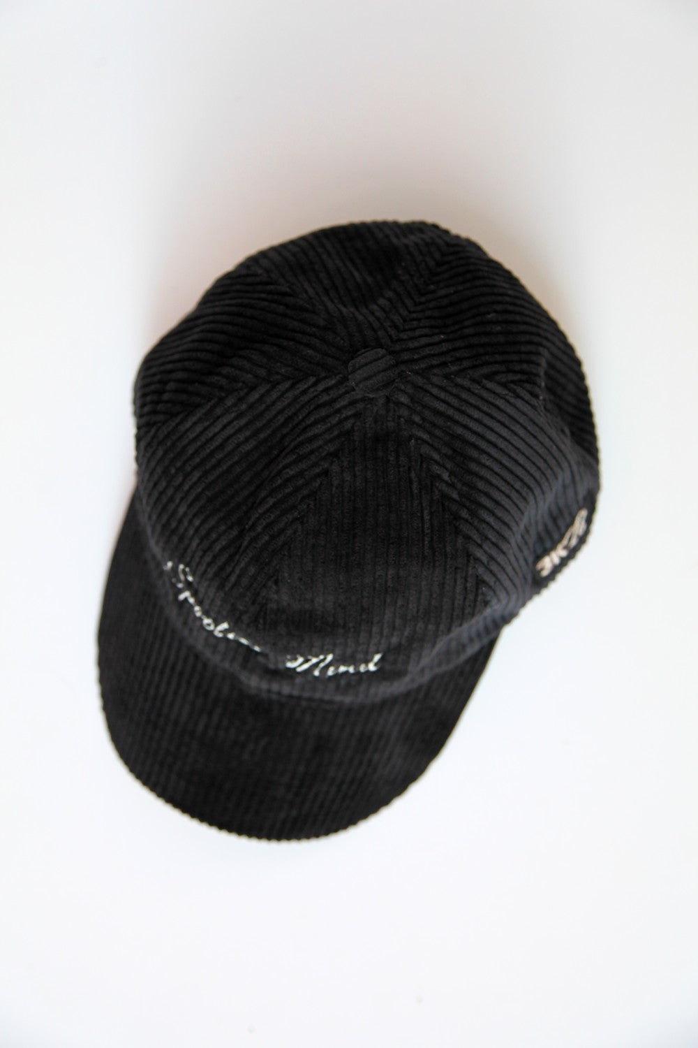 3K28-Fitilli Kadife Siyah Cap-Şapka-2-Milagron.com