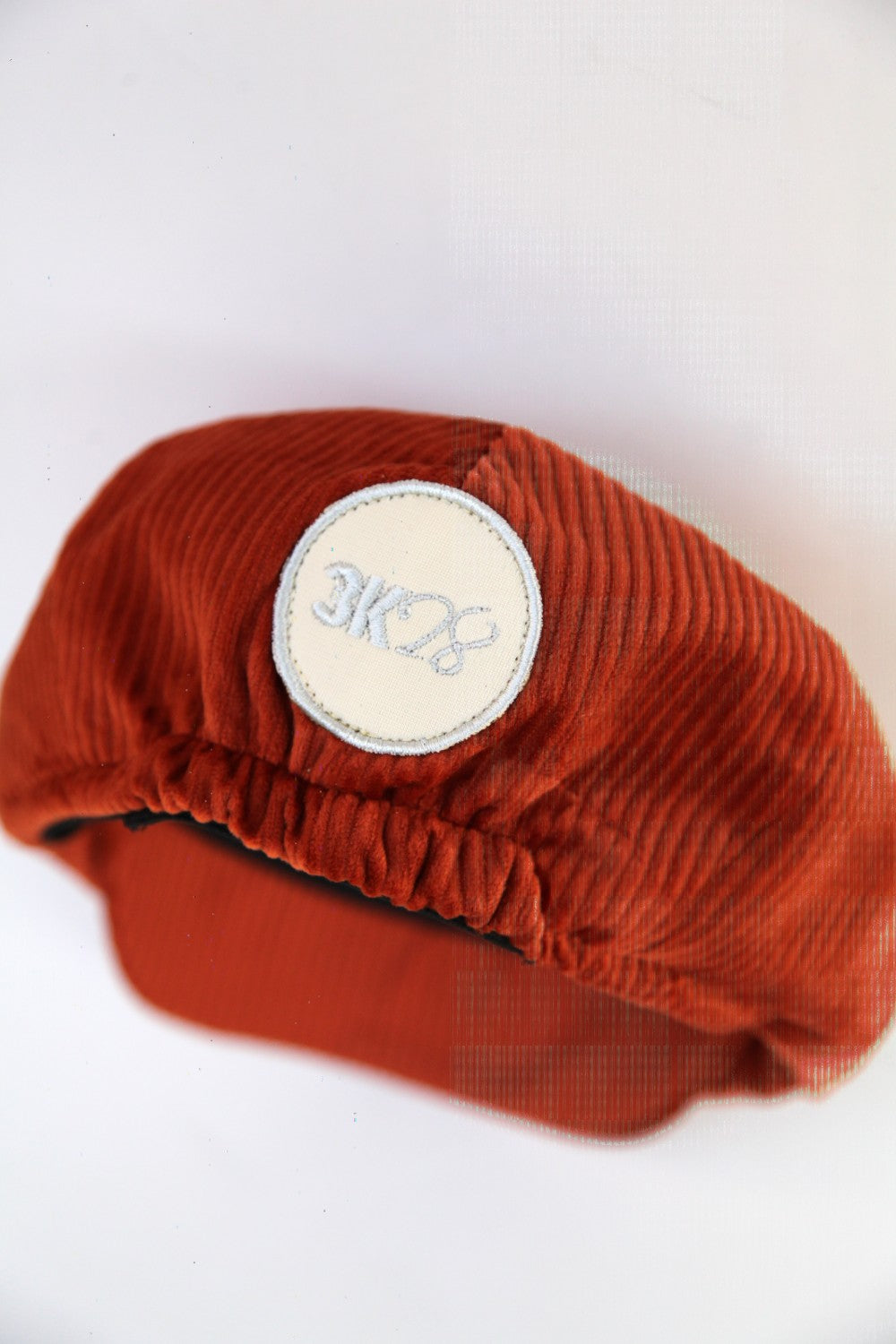 3K28-Gümüş Logo Kasket-Şapka-1-Milagron.com