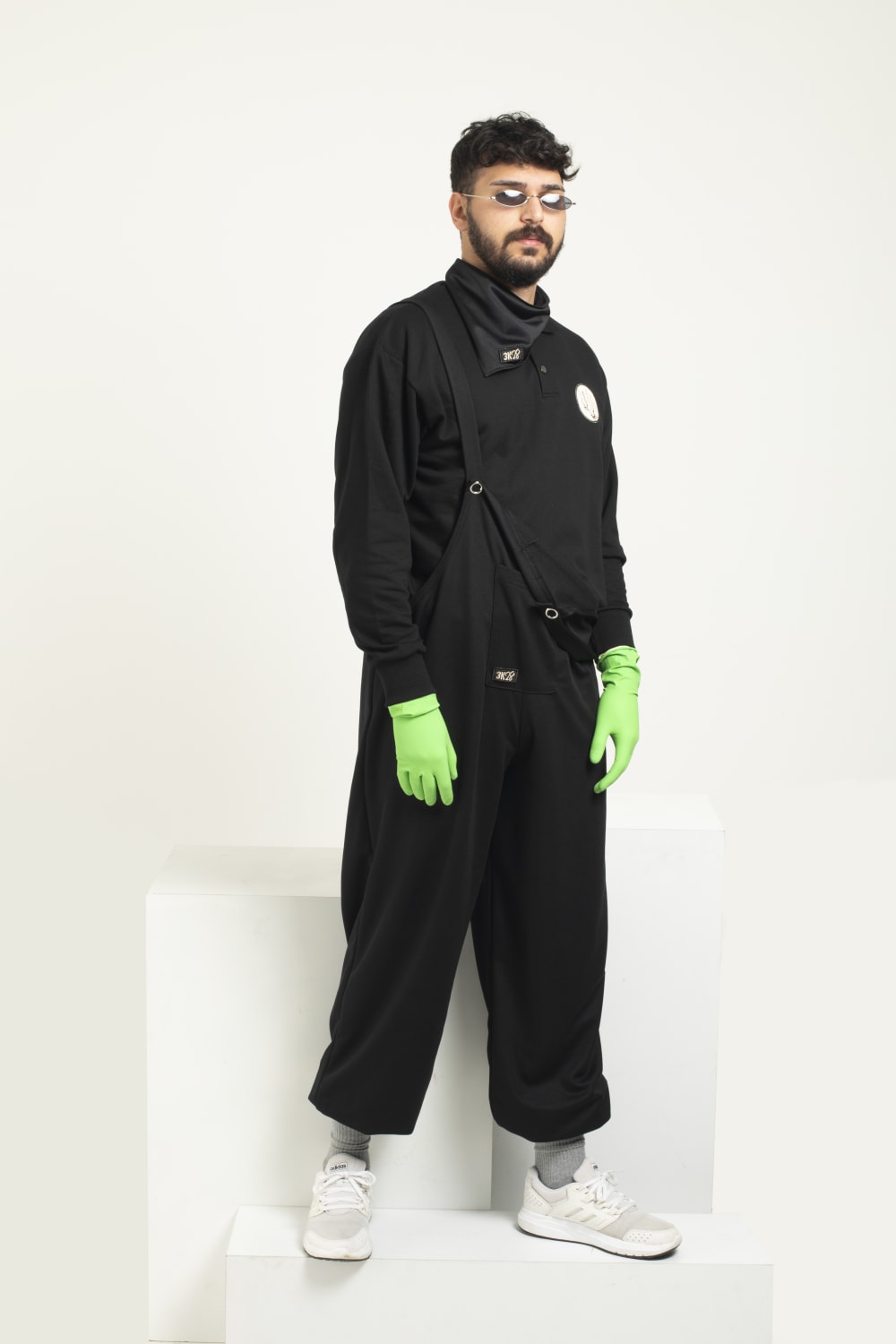 3K28-Siyah Mario-Eşofman-1-Milagron.com