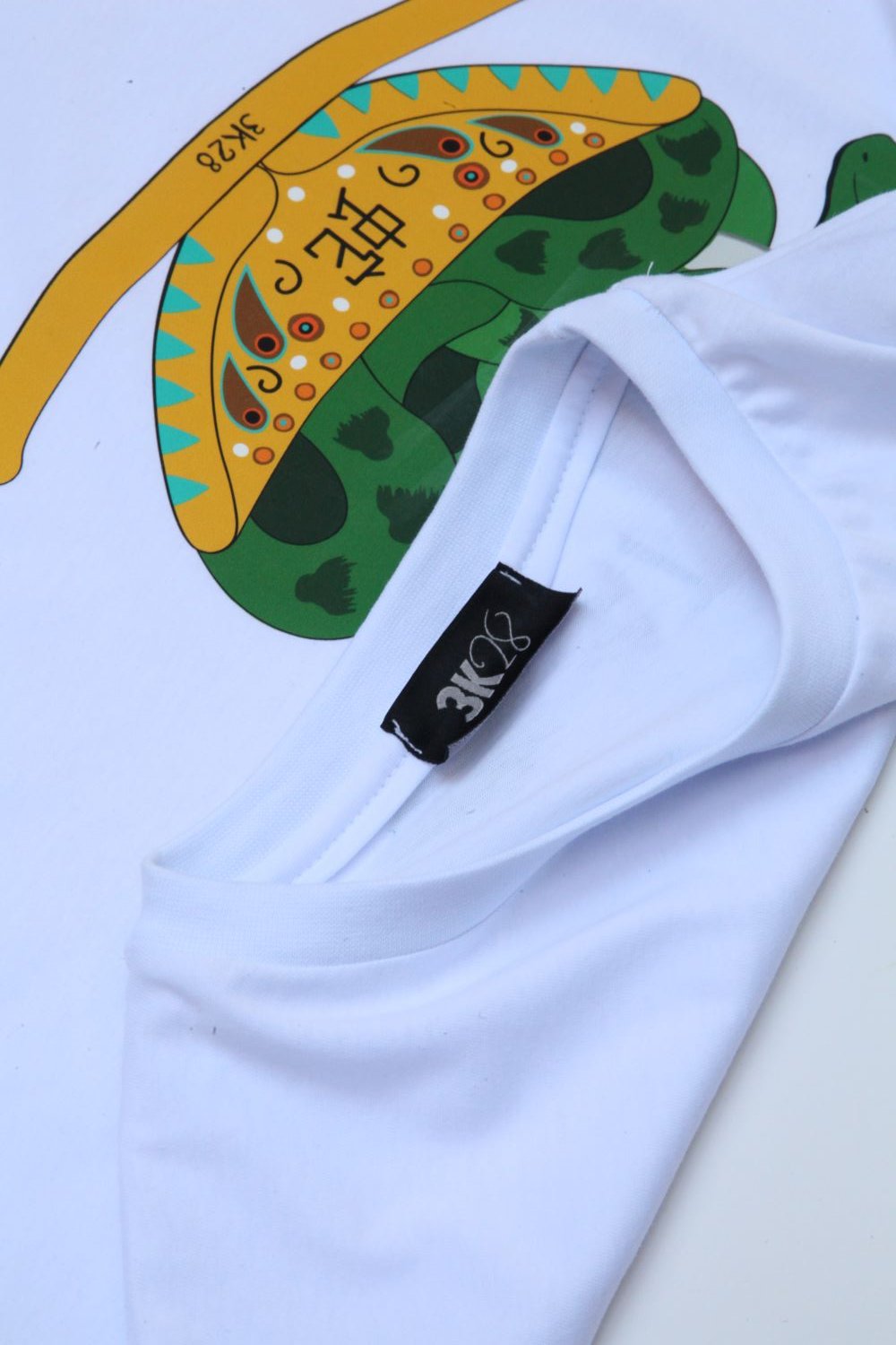 3K28-Yılan Oversize T-shirt-T-Shirts-2-Milagron.com