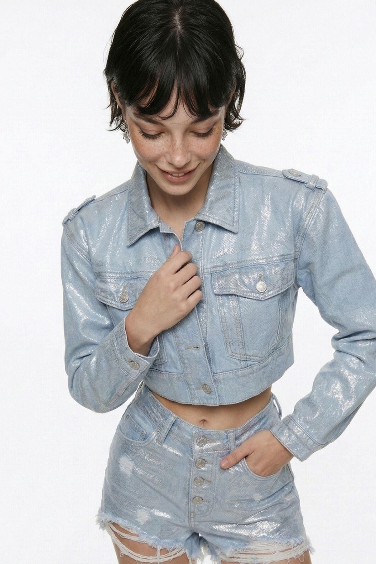 Özel Yapım Parlak Kaplamalı Glossy Jean Şort Mavi