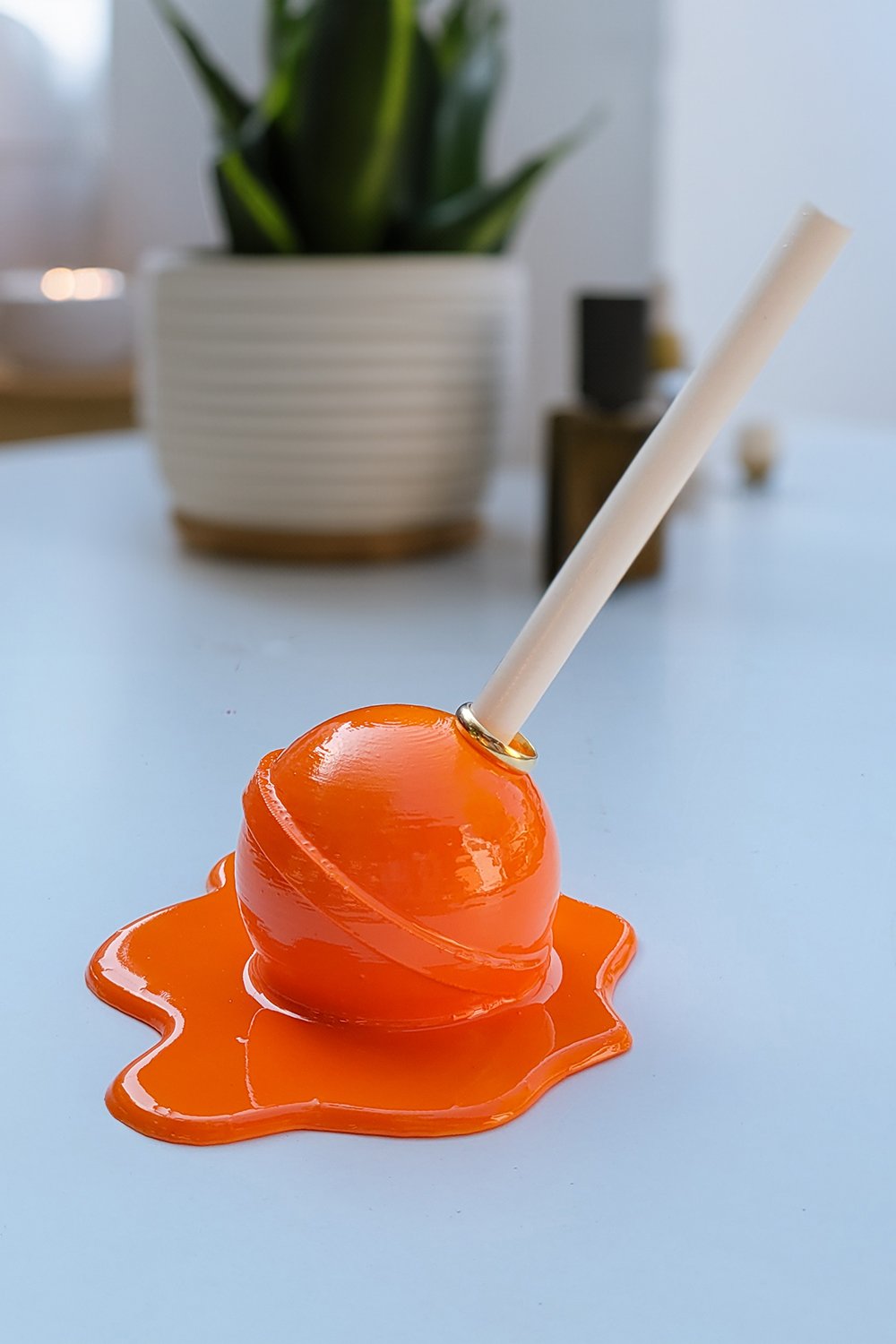 42A35 Home & Living-Erimiş Lolipop Yüzük Tutacağı | Turuncu-Takı Standı-2-Milagron.com
