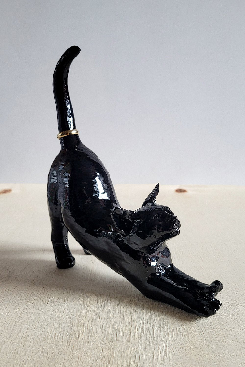 42A35 Home & Living-Esneyen Kedi Yüzük Düzenleyici | Si̇yah-Takı Standı-2-Milagron.com