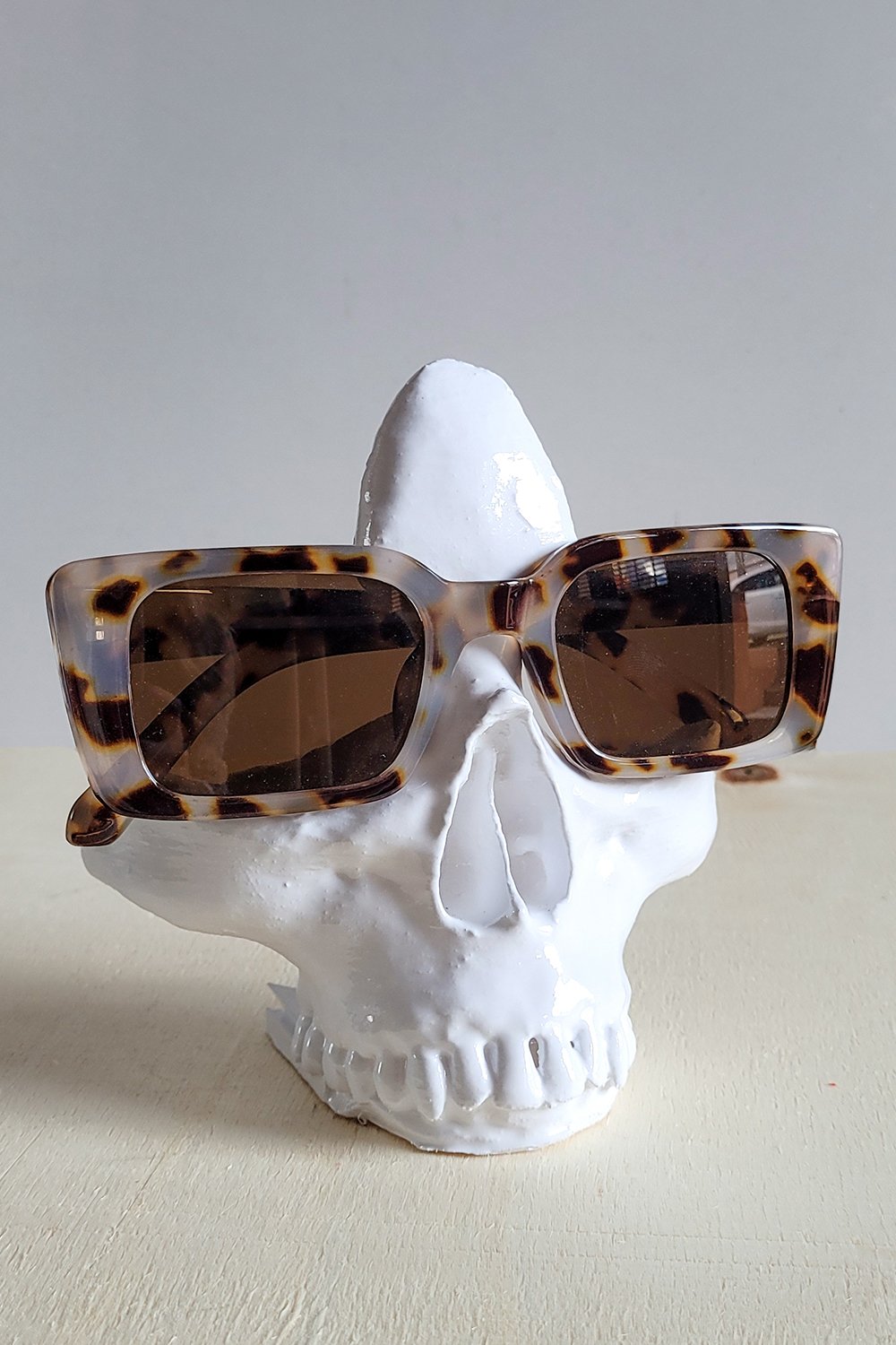 42A35 Home & Living-Kuru Kafa Gözlük Tutacağı | Beyaz-Takı Standı-1-Milagron.com