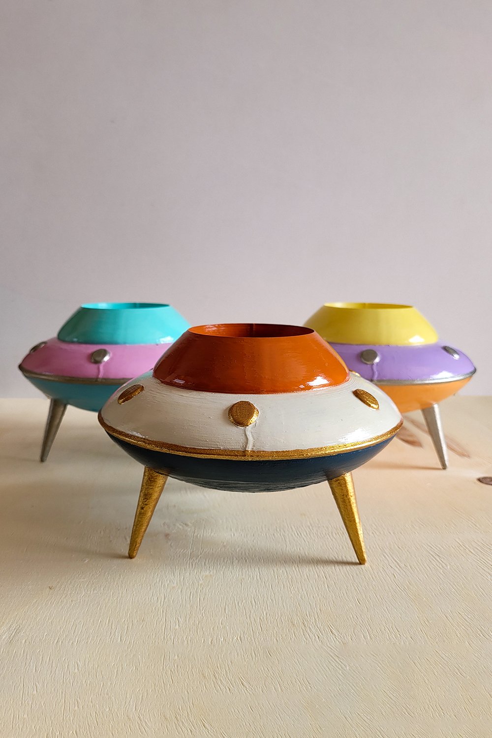 42A35 Home & Living-Retro Mini Ufo Saksı | Kemi̇k-Dekoratif Saksı-7-Milagron.com