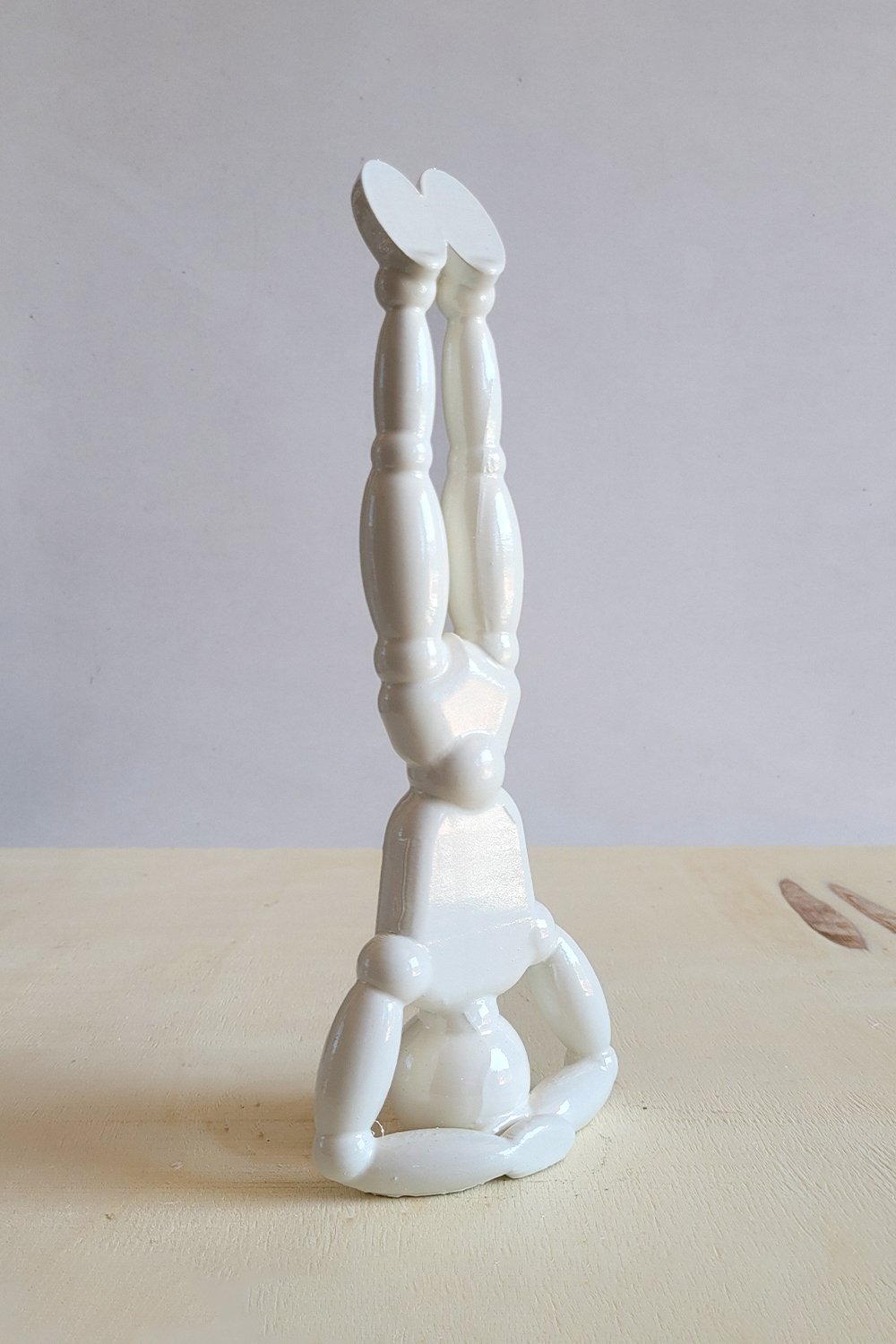 42A35 Home & Living-Yoga Headstand Pozu Figürü | Kemik-Heykel-6-Milagron.com