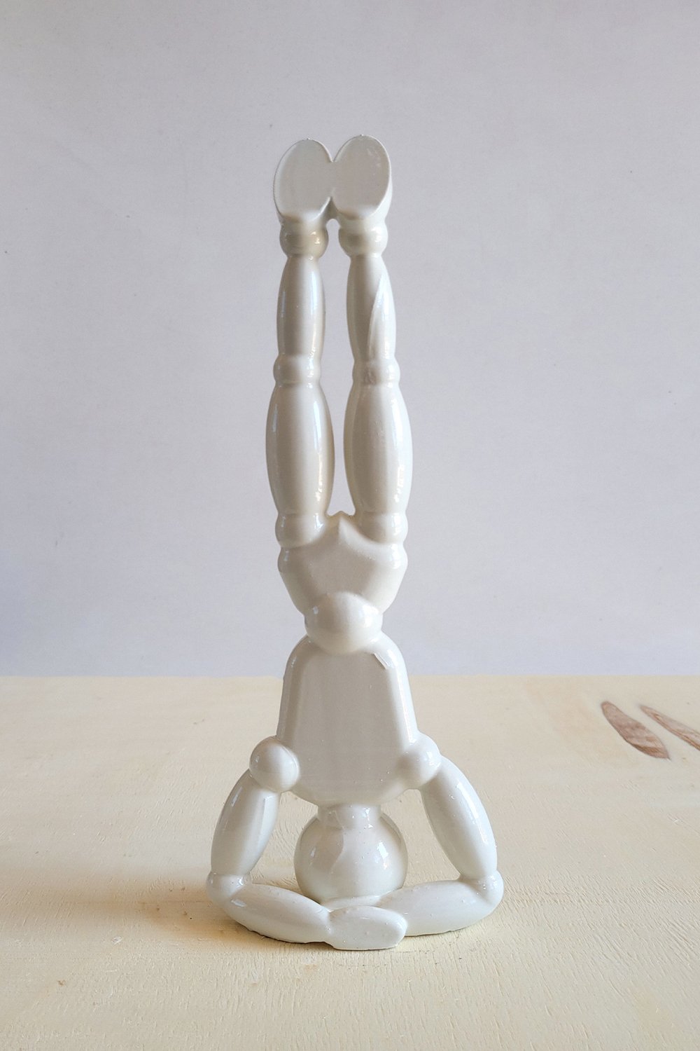 42A35 Home & Living-Yoga Headstand Pozu Figürü | Kemik-Heykel-7-Milagron.com