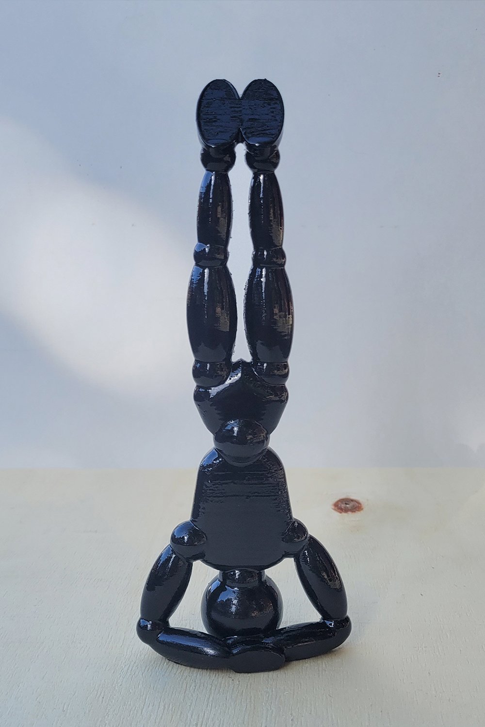 42A35 Home & Living-Yoga Sirşasana Pozu Model | Siyah-Biblo-1-Milagron.com