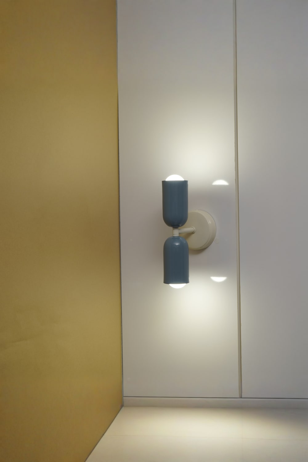 5lamp Design-Capsule Dekoratif Duvar Aydınlatması-Aplik-1-Milagron.com