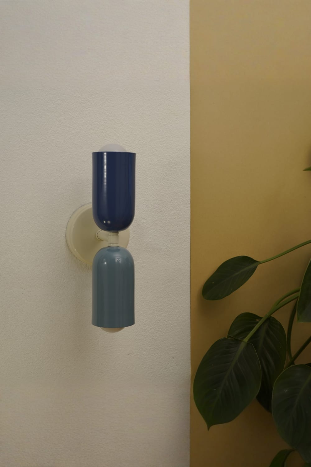 5lamp Design-Capsule Dekoratif Duvar Aydınlatması-Aplik-2-Milagron.com