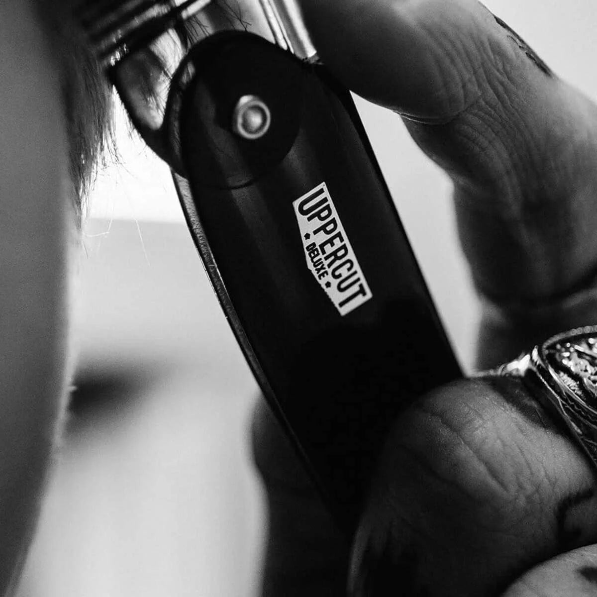 Uppercut Deluxe CT7 Flip Comb - Katlanabilir Tarak