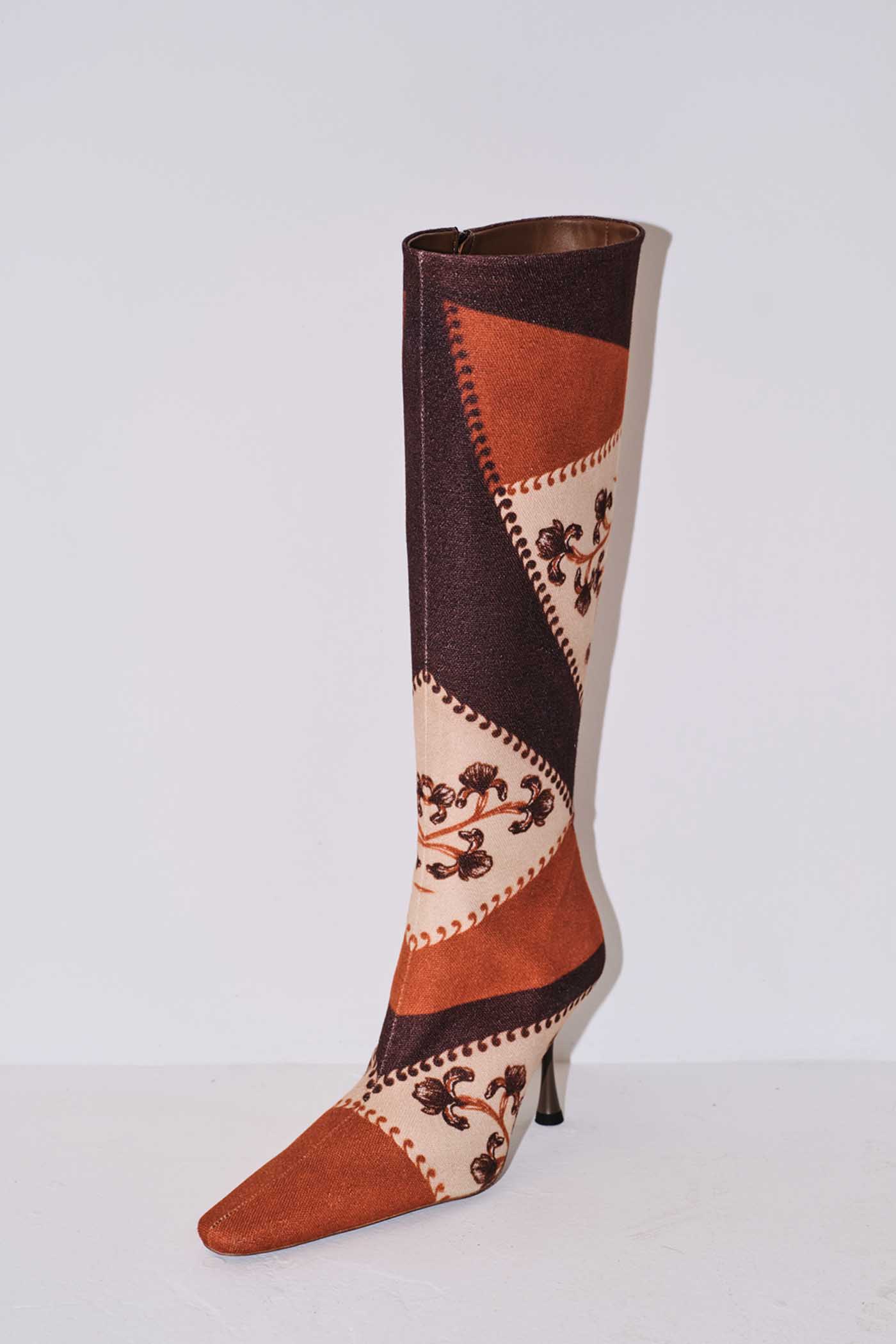 A Piece of Work-Relic Boots In Brown-Çizme-1-Milagron.com