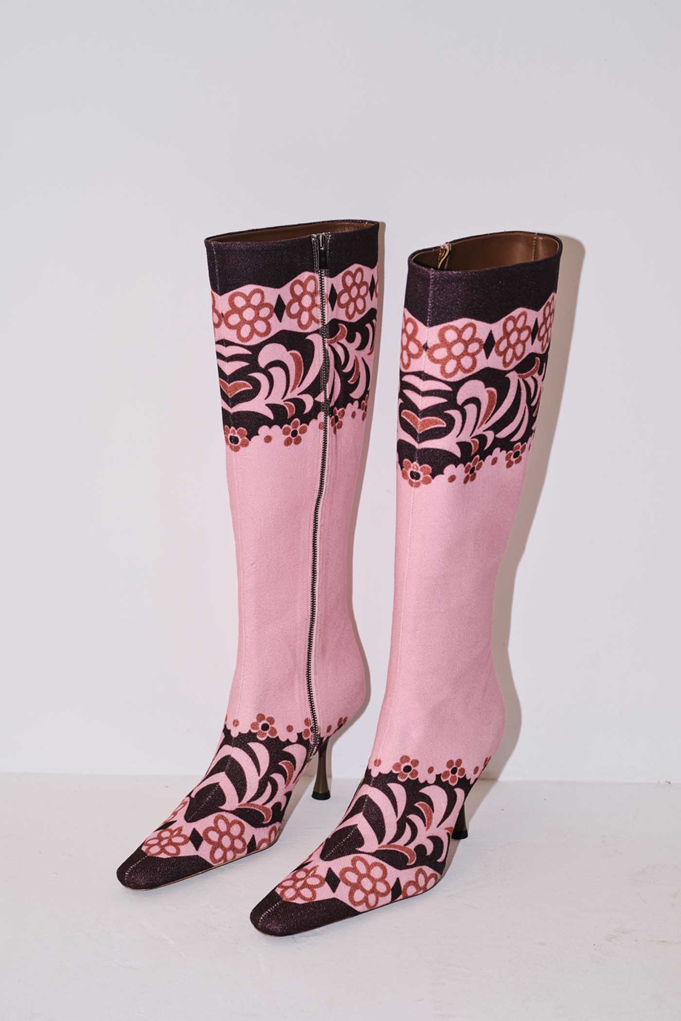 A Piece of Work-Relic Boots In Pink-Çizme-2-Milagron.com