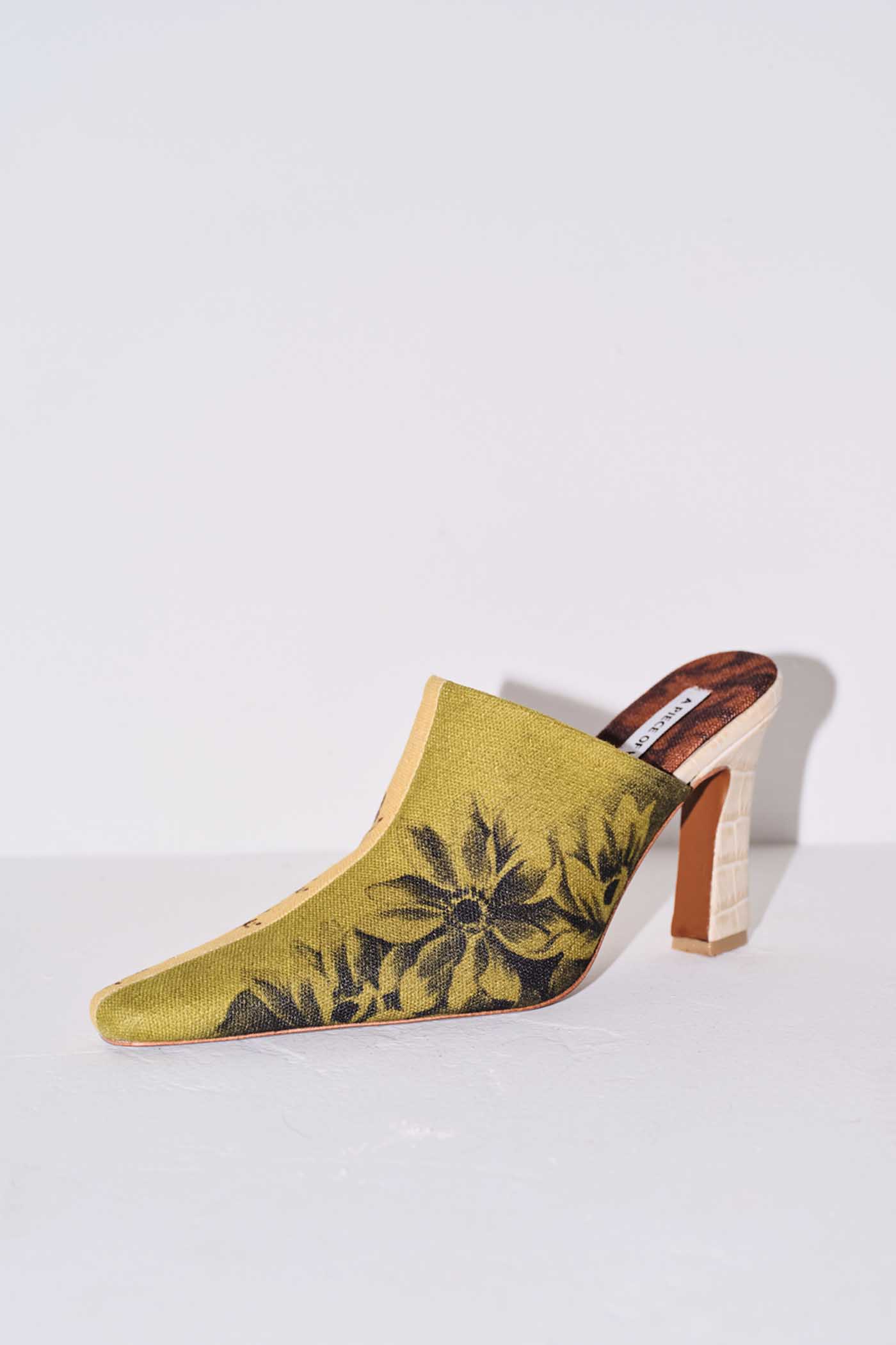 A Piece of Work-Relic Mules-Topuklu Ayakkabı-2-Milagron.com