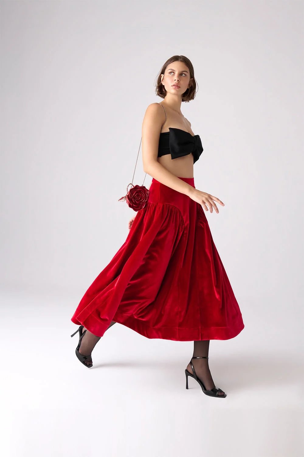 A Simple Way Co-Sofi Kırmızı Kadife-Etek-1-Milagron.com