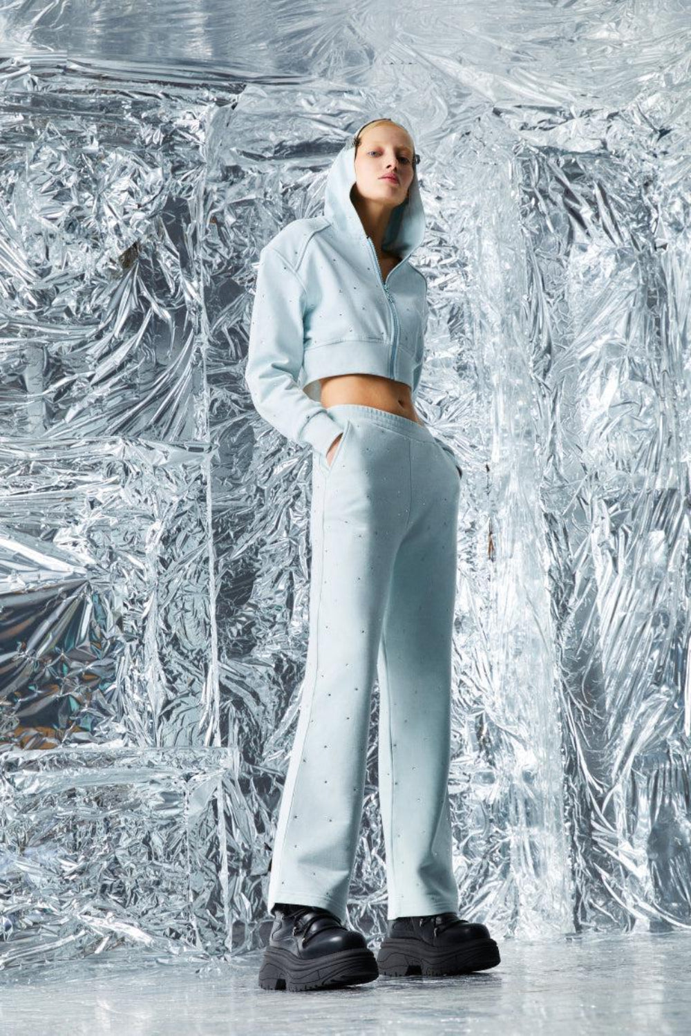 Ace Nayman-Ivana Rhinestone Sweatpants-Eşofman-1-Milagron.com