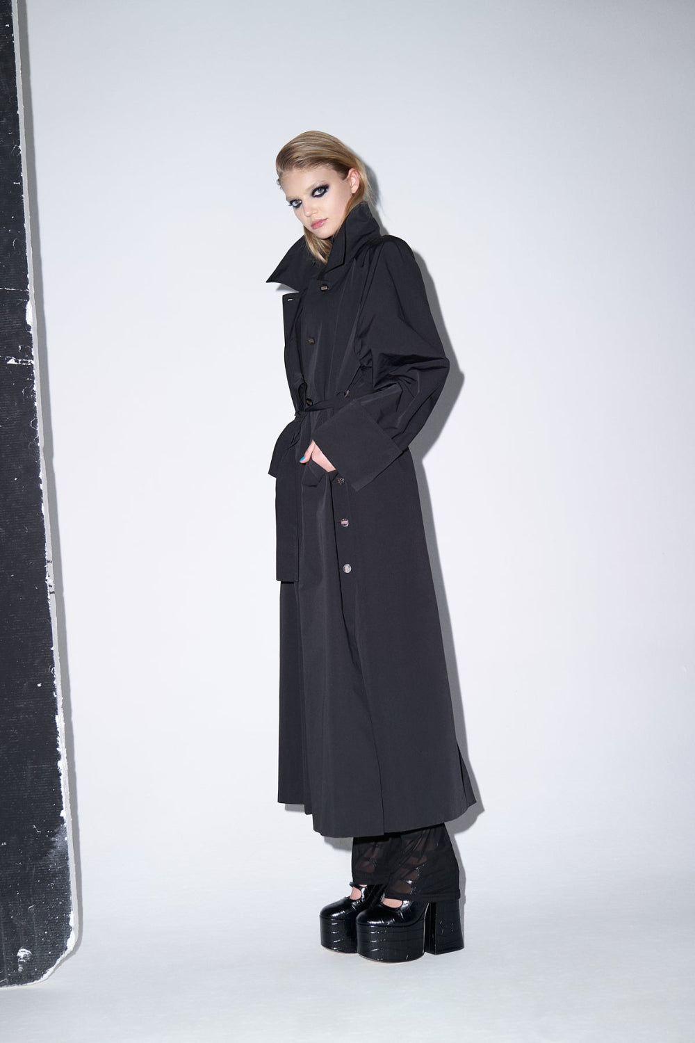 Ace Nayman-Lam Trench Coat-Trençkot-1-Milagron.com