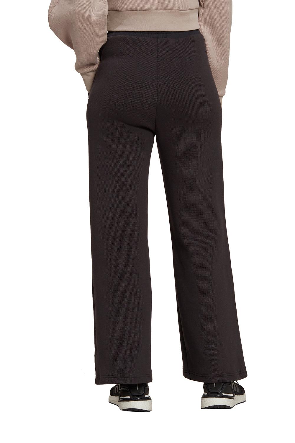 Adidas-Badge of Sport Pants-Eşofman-2-Milagron.com