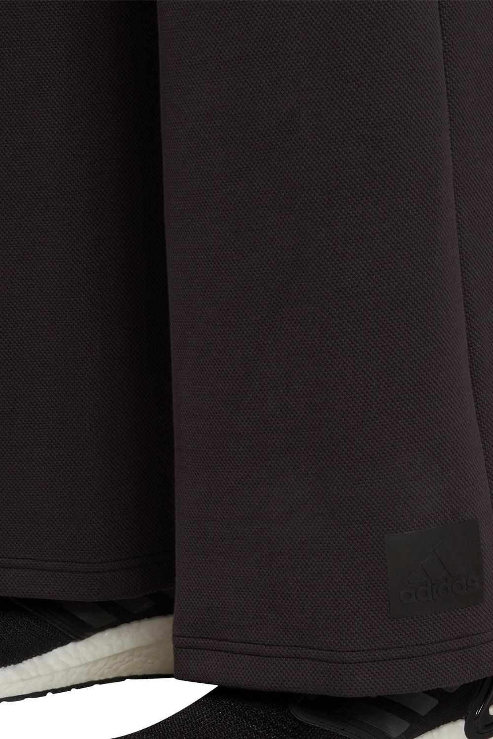 Adidas-Badge of Sport Pants-Eşofman-3-Milagron.com