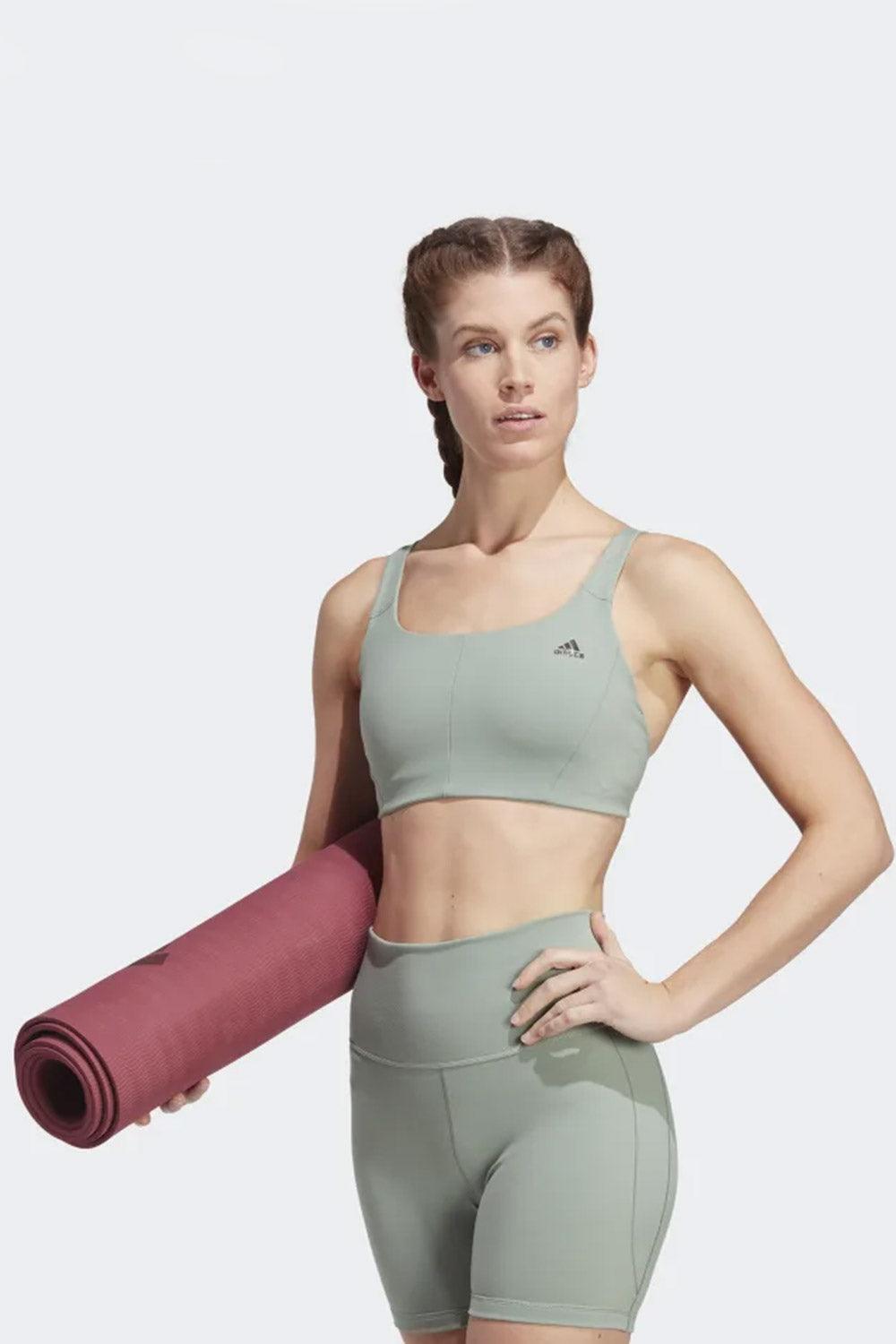 Adidas-Coreflow Medium-Support Sporcu Sütyeni-Spor Sütyeni-1-Milagron.com