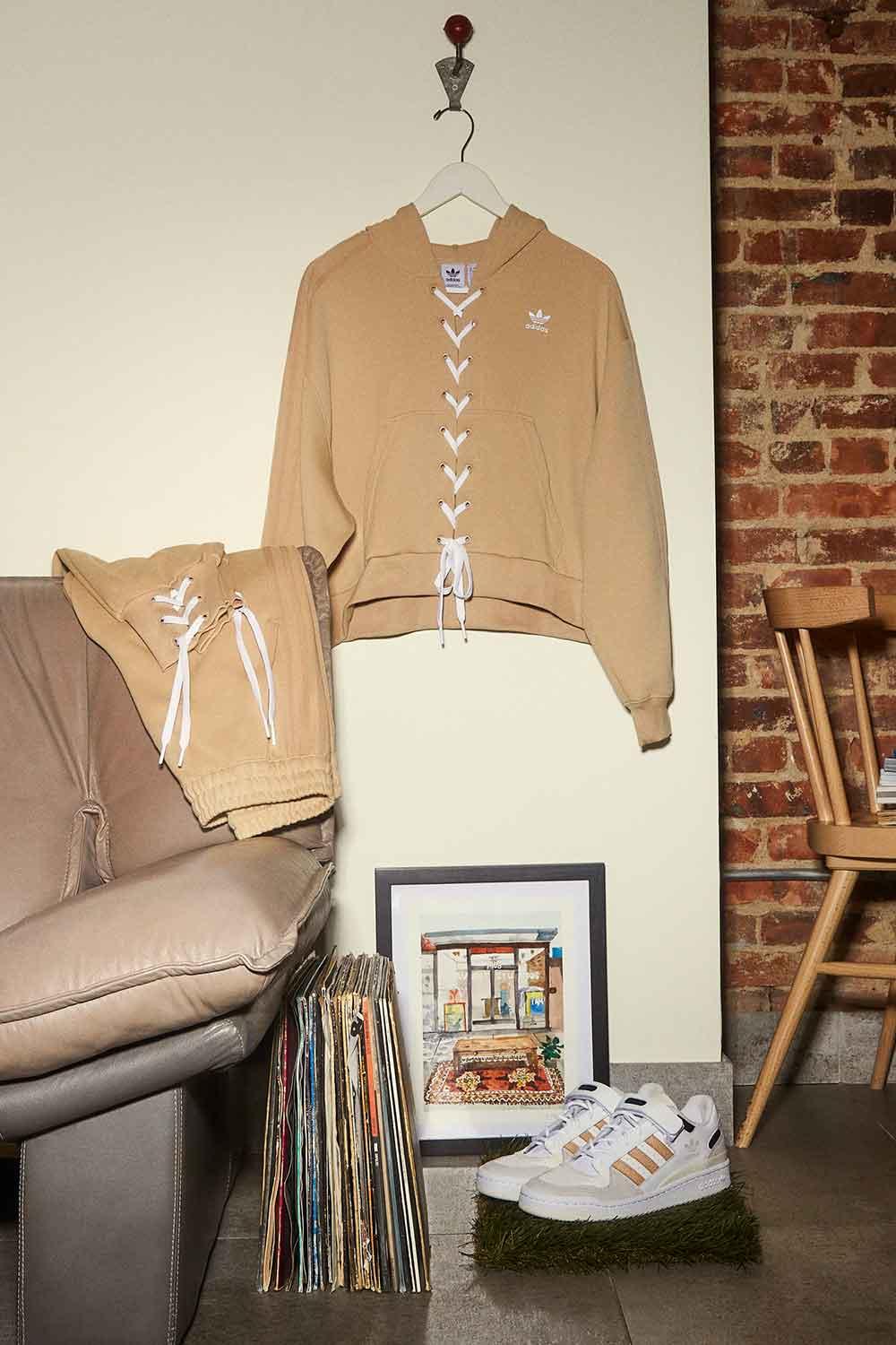 Adidas-Hoodie Magbei-Sweatshirts & Hoodies-7-Milagron.com