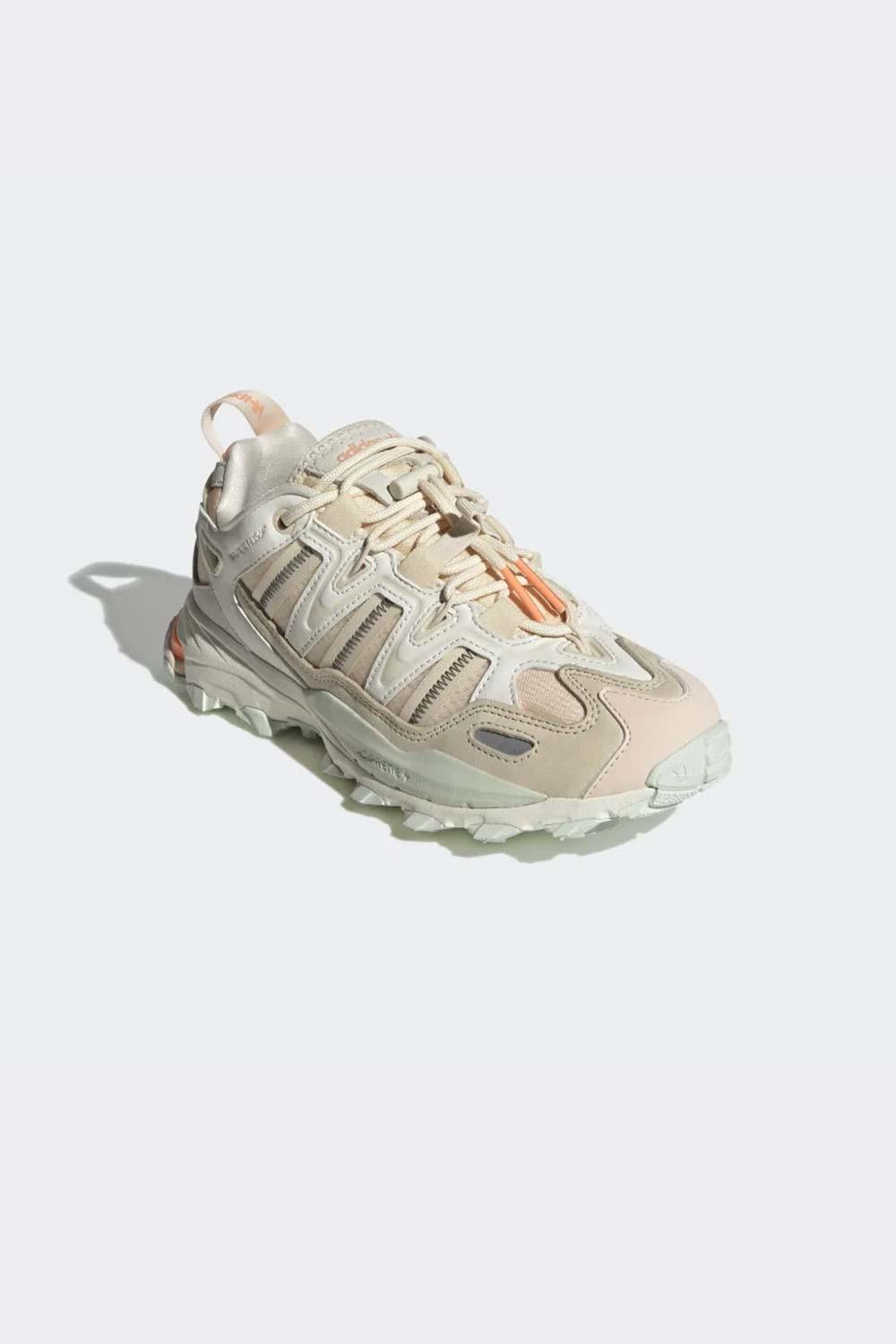Adidas-Hyperturf Adventure Sneaker-Sneakers-8-Milagron.com